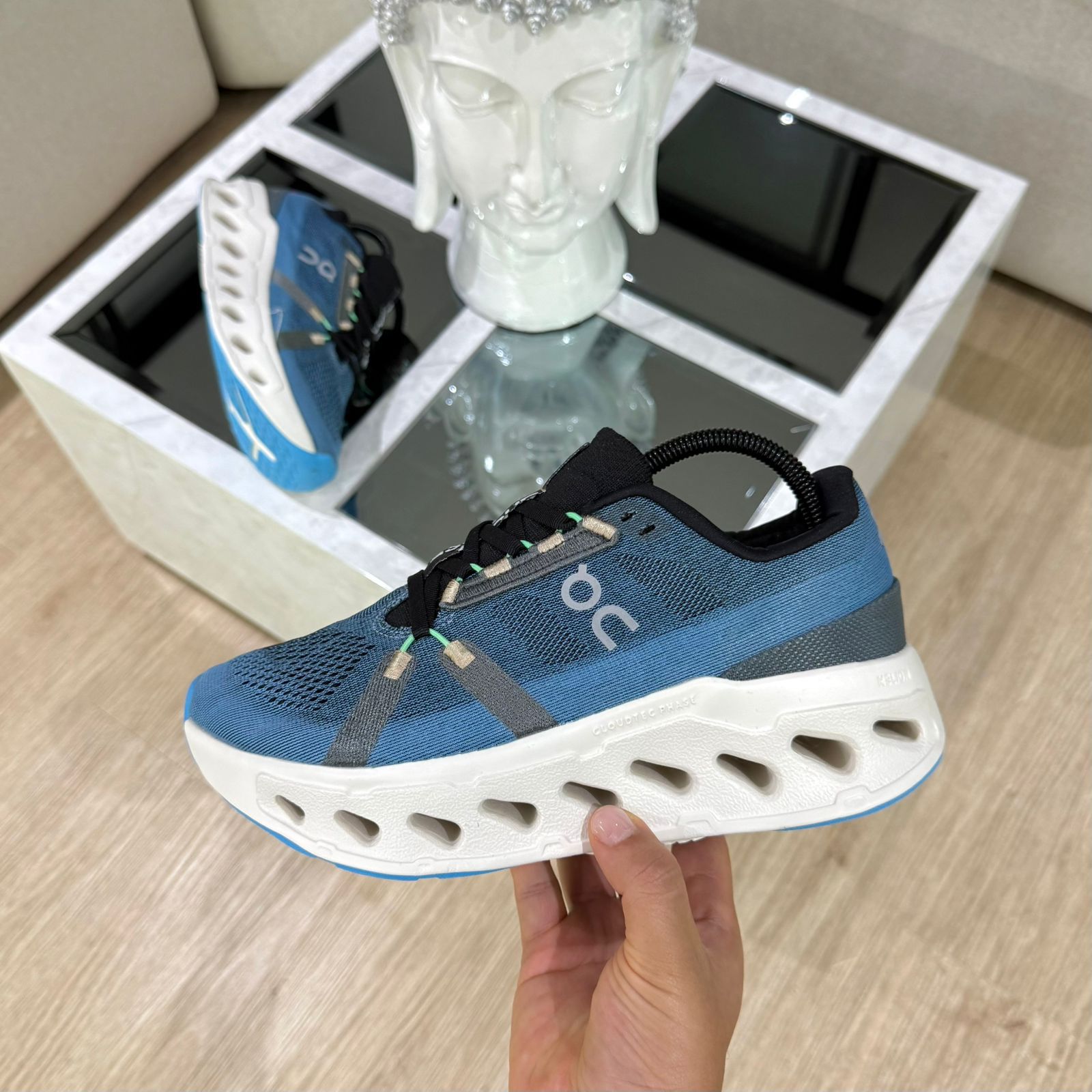 Tenis On  Cloud Running monster
