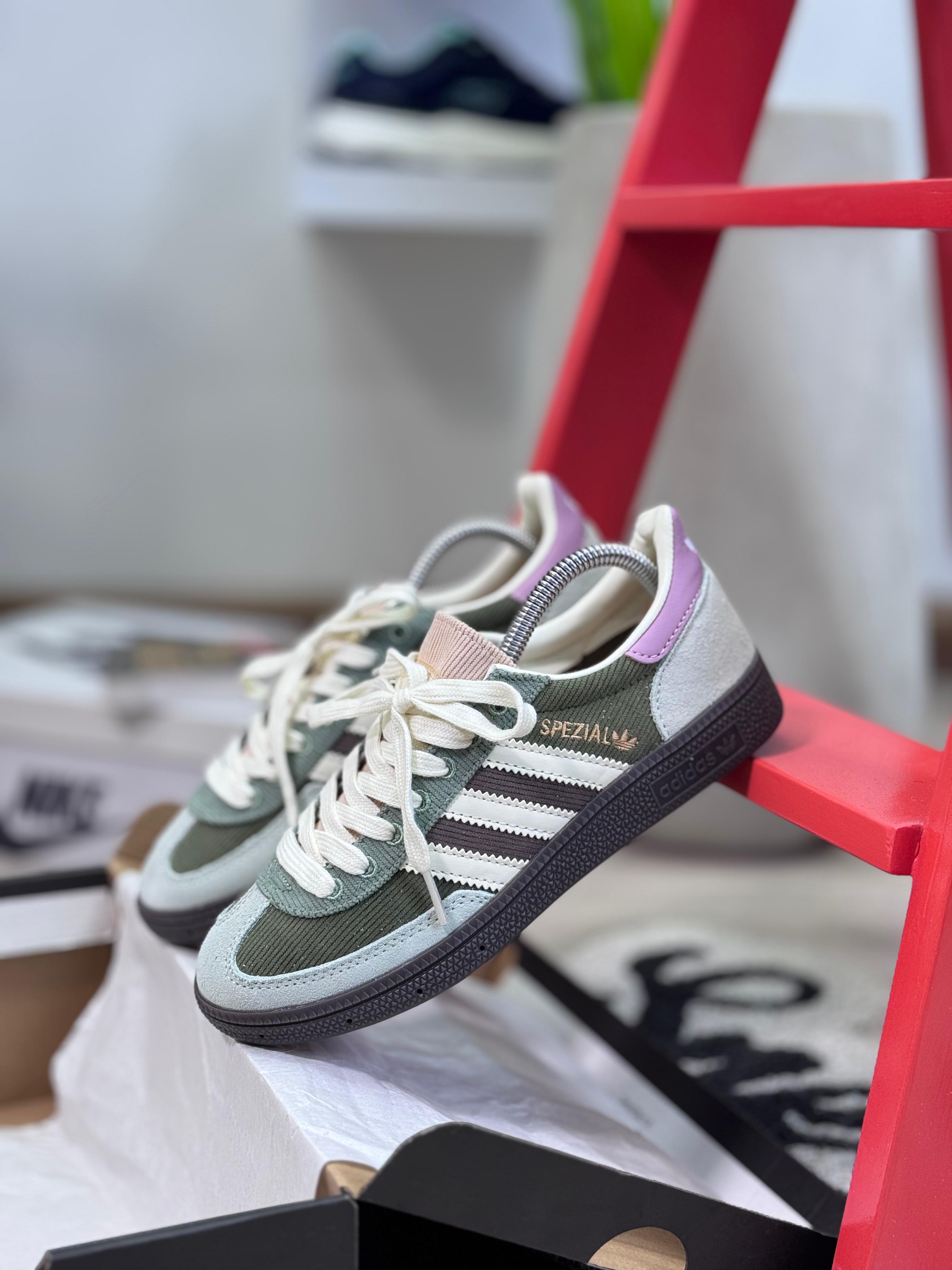 Tenis Adidas Spezial