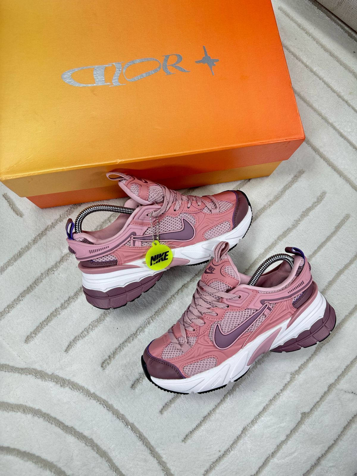 Tenis Nike V2K