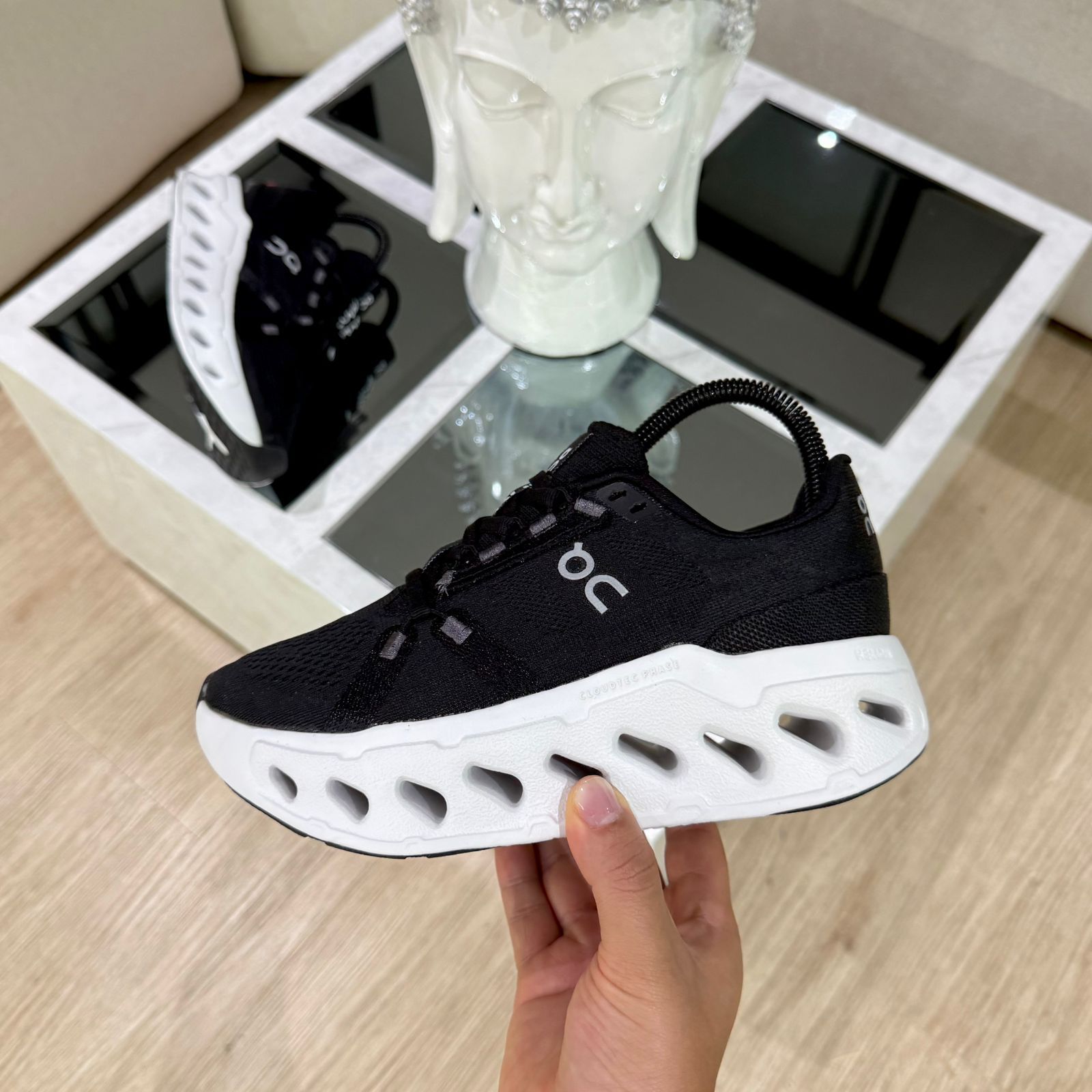 Tenis ON Cloud Running 