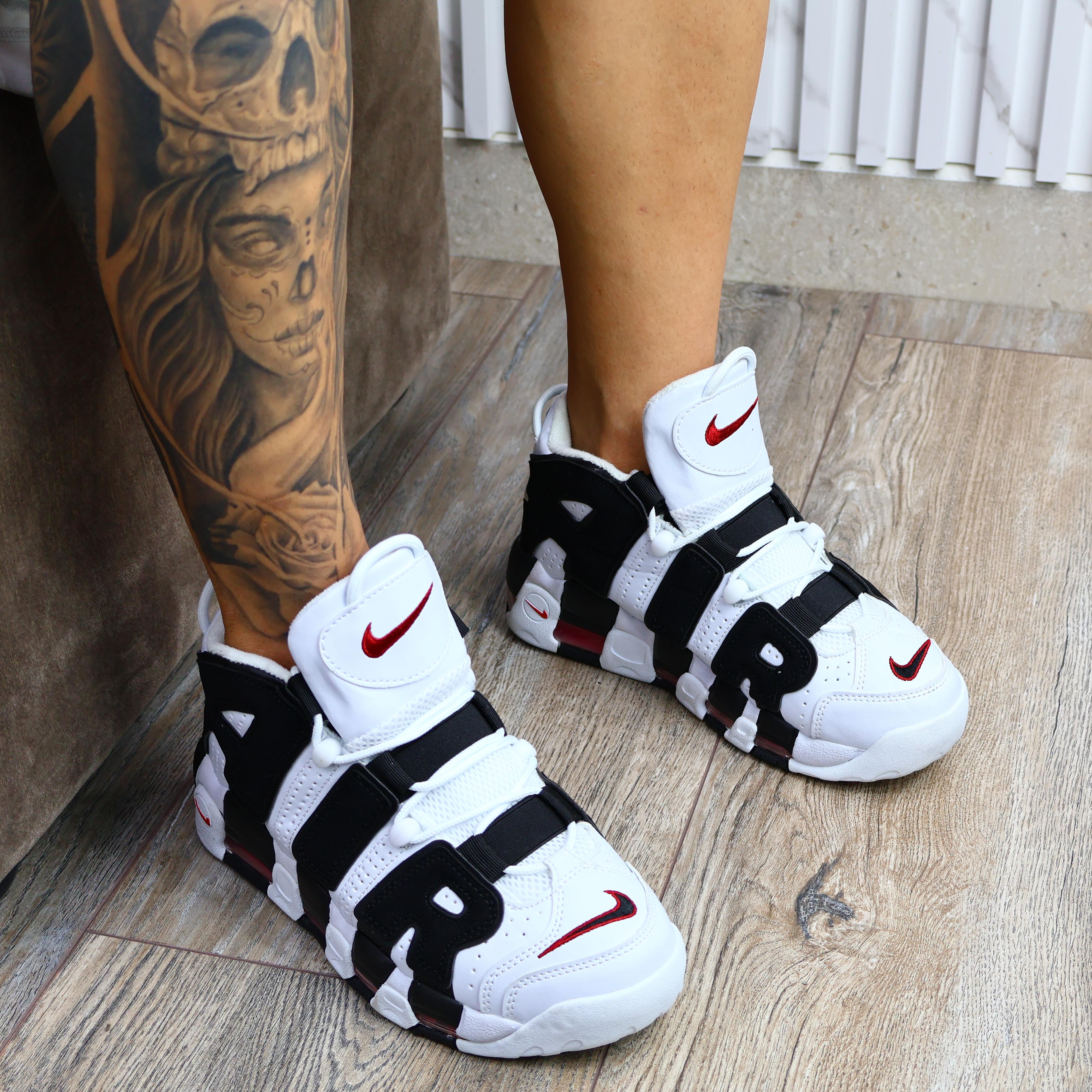 Tenis Nike Uptempo 