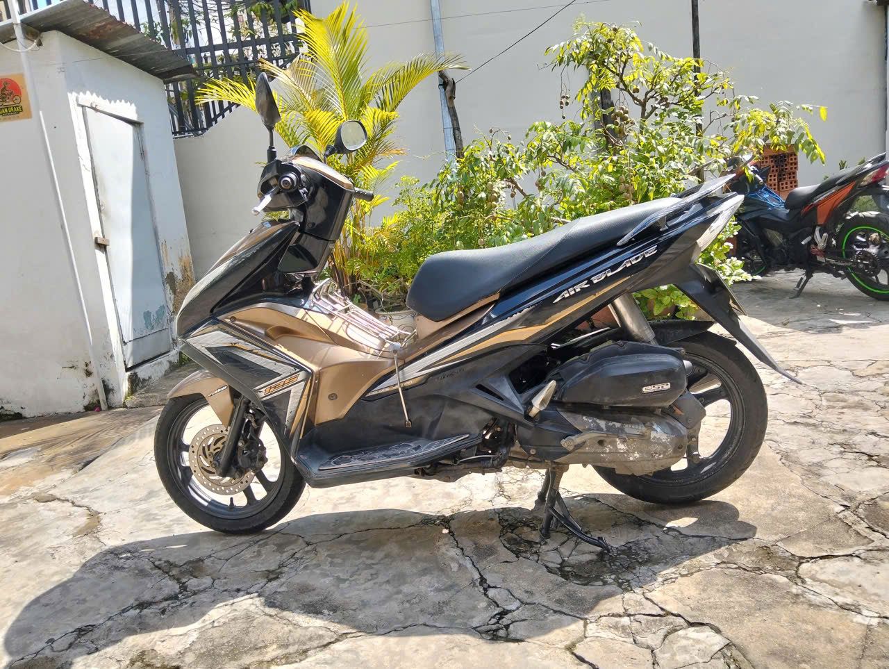Honda Air Blade 125cc (2015)