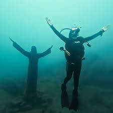 A Volcanic Crater Diving