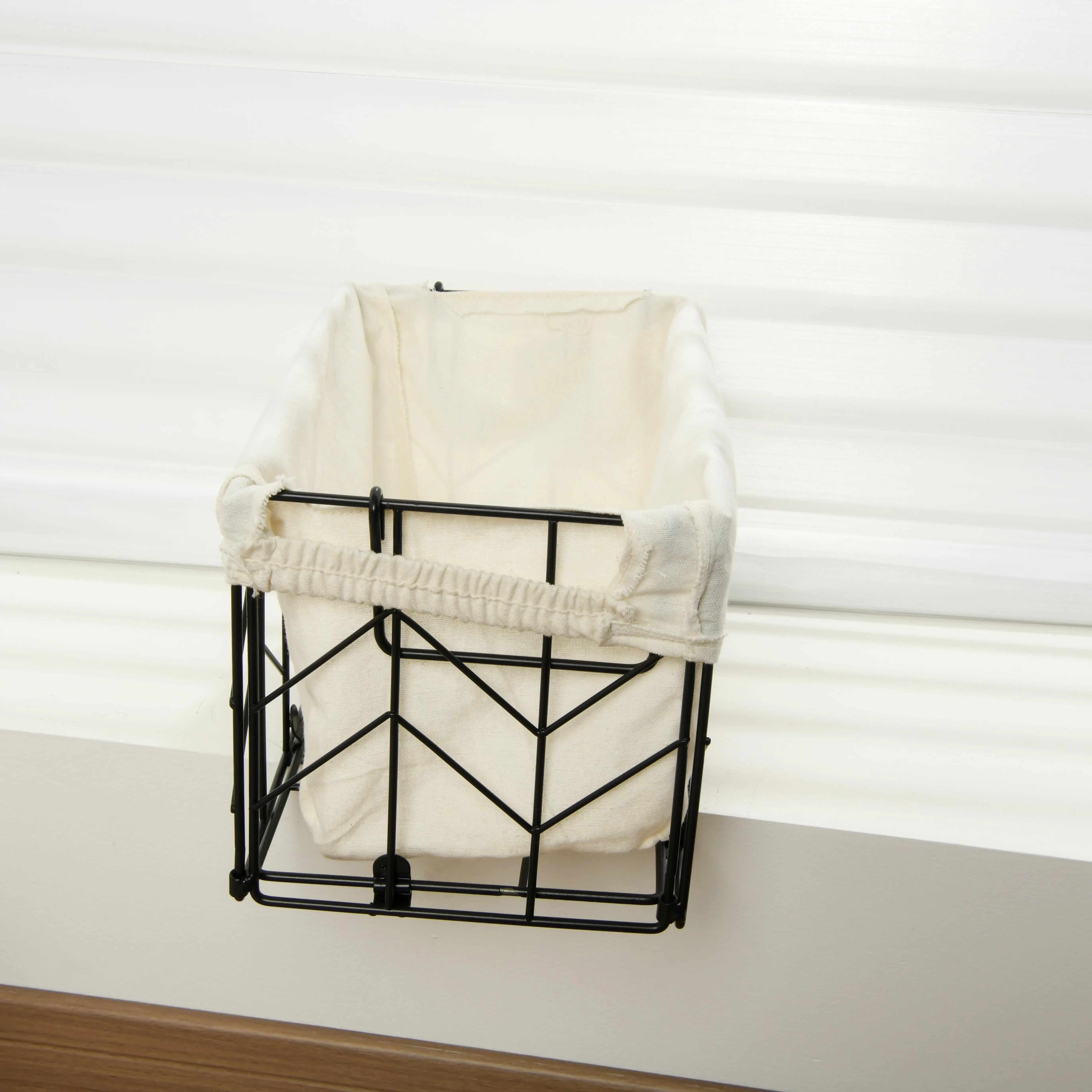 Wire Storage Basket