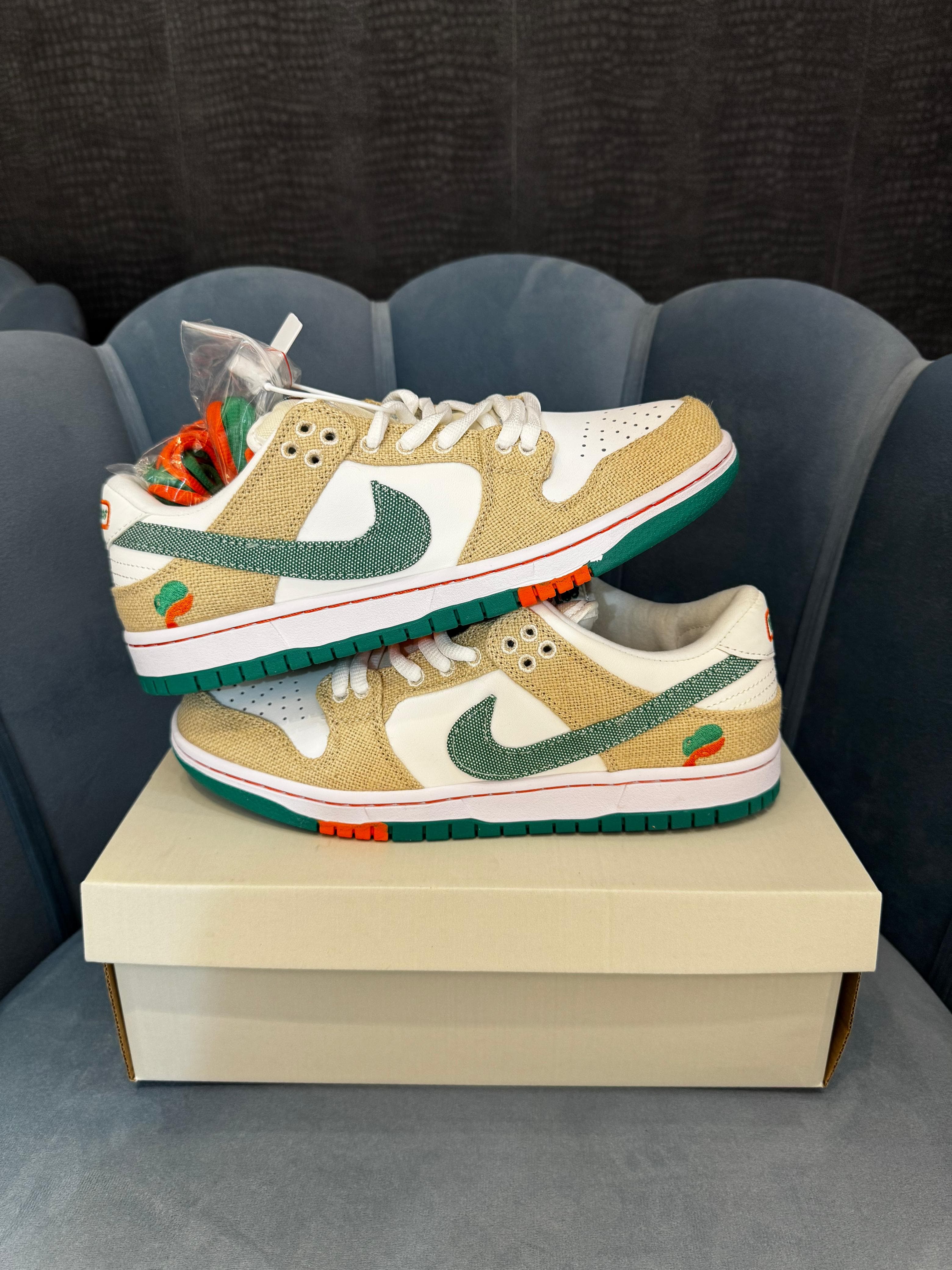 NIKE SB DUNK 2023  JARRITOES 👟 Showroom copy 41-42-43-44-45  Og box pack 📦  With butter paper 📌   Free ship ✈️