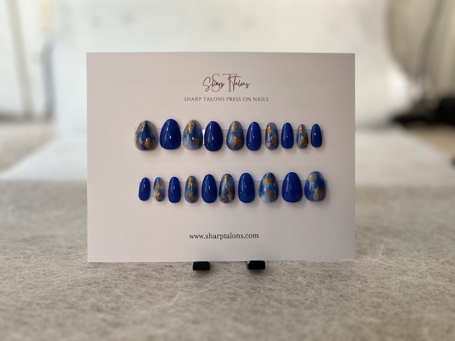 Sapphire glow( Extra Short Round Shape )