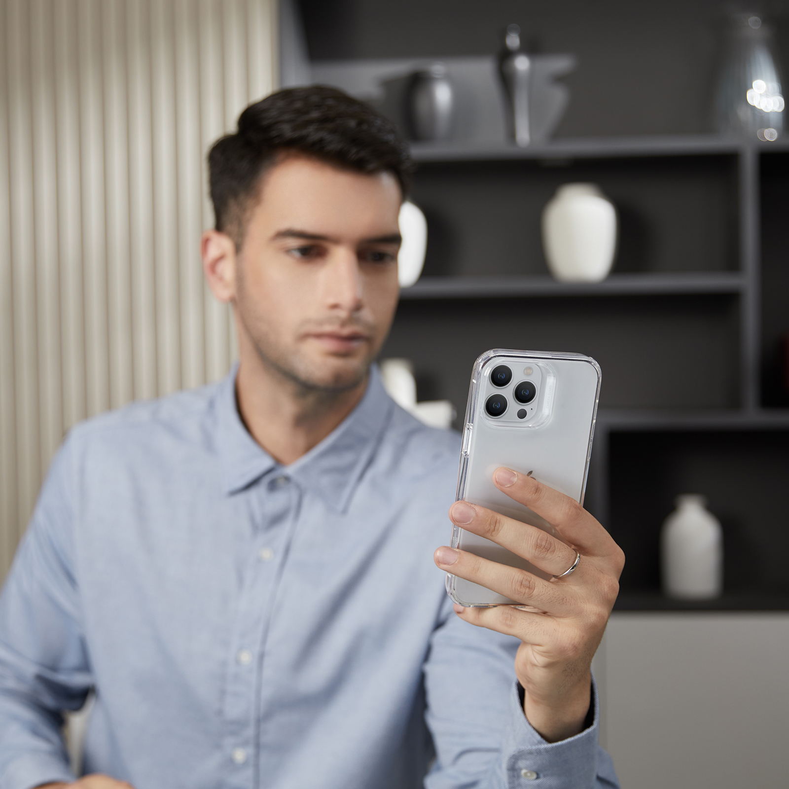 ESR Zero Clear Case [ iPhone 14 Family ]