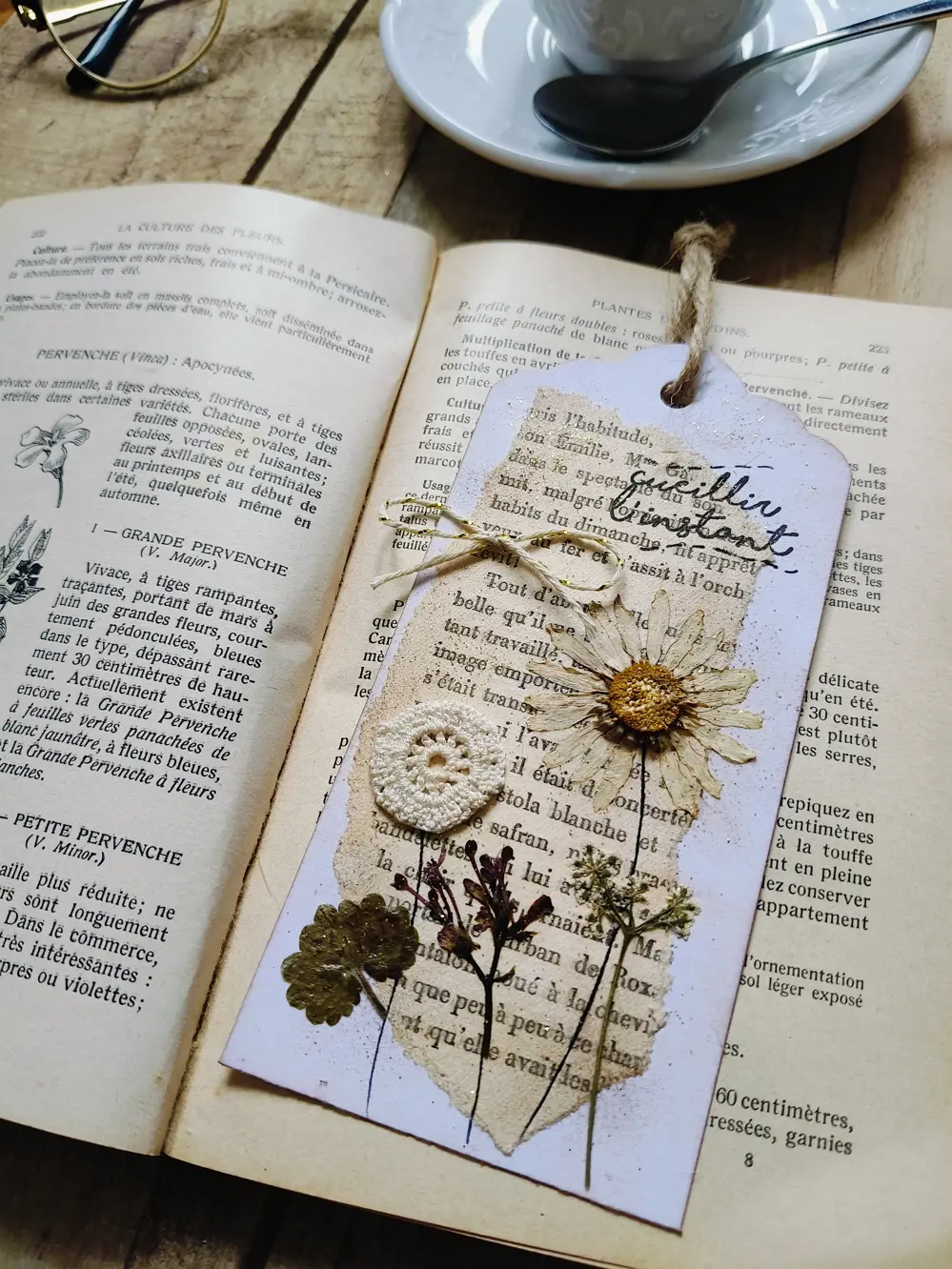 Marque page floral - Divers Couleurs