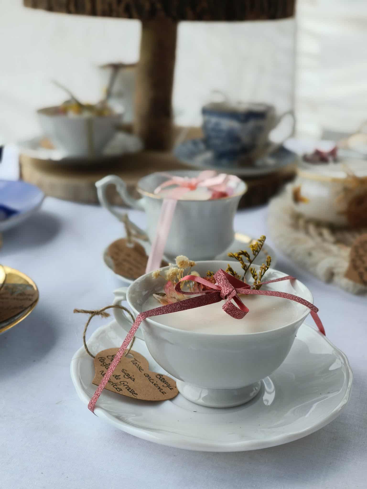 Bougies Artisanales parfumées - Les tasses anciennes 