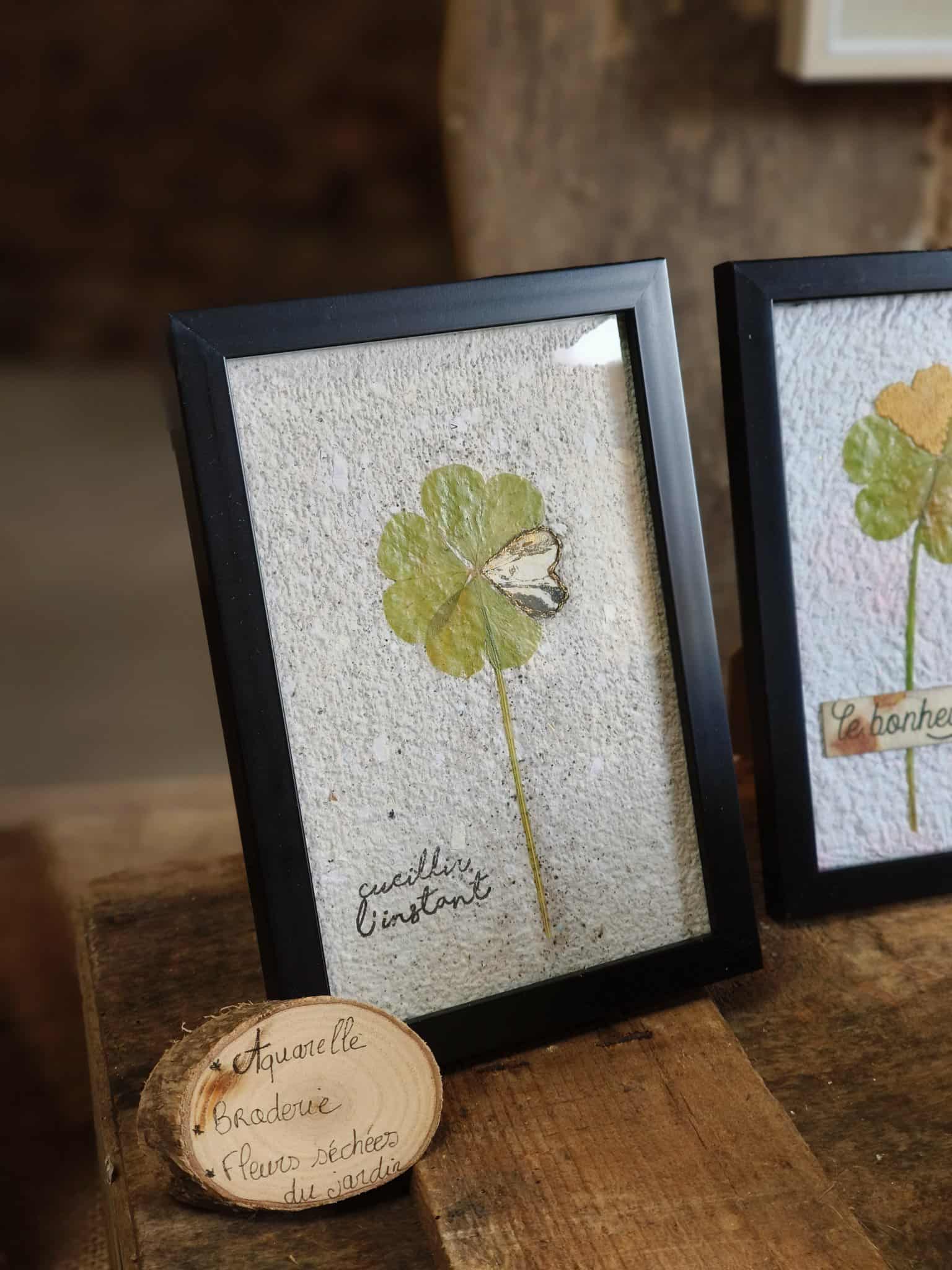 Cadre Porte Bonheur Brodé 