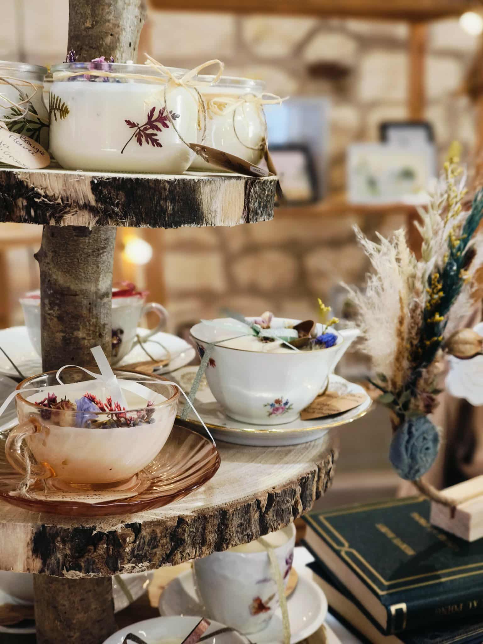 Bougies Artisanales parfumées - Les tasses anciennes 