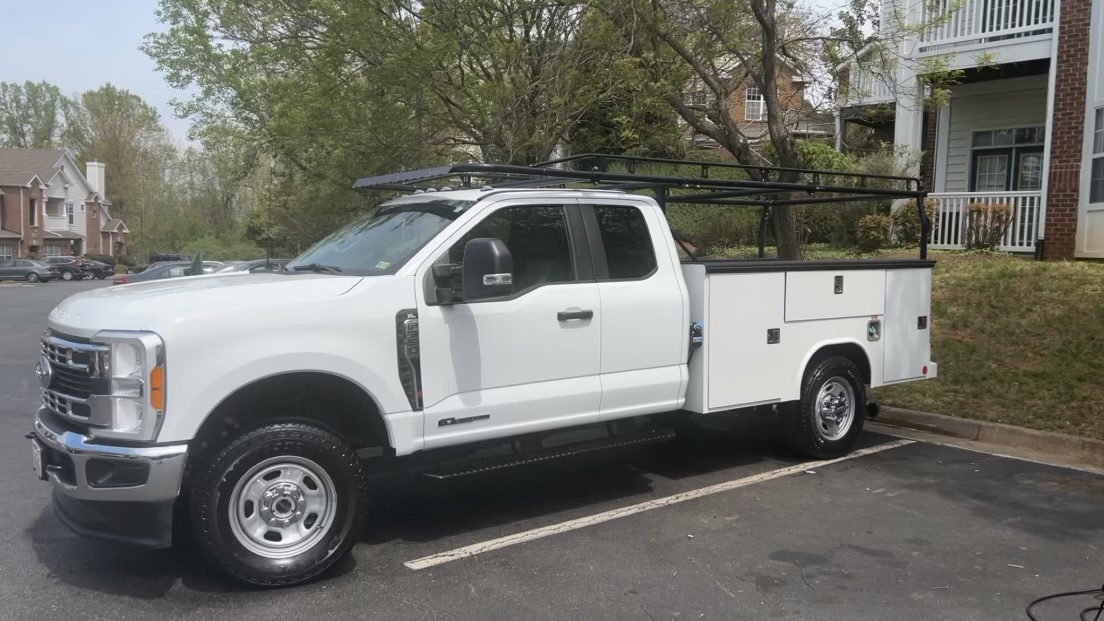 Premium Wash (Van SUV,Truck) (150$)