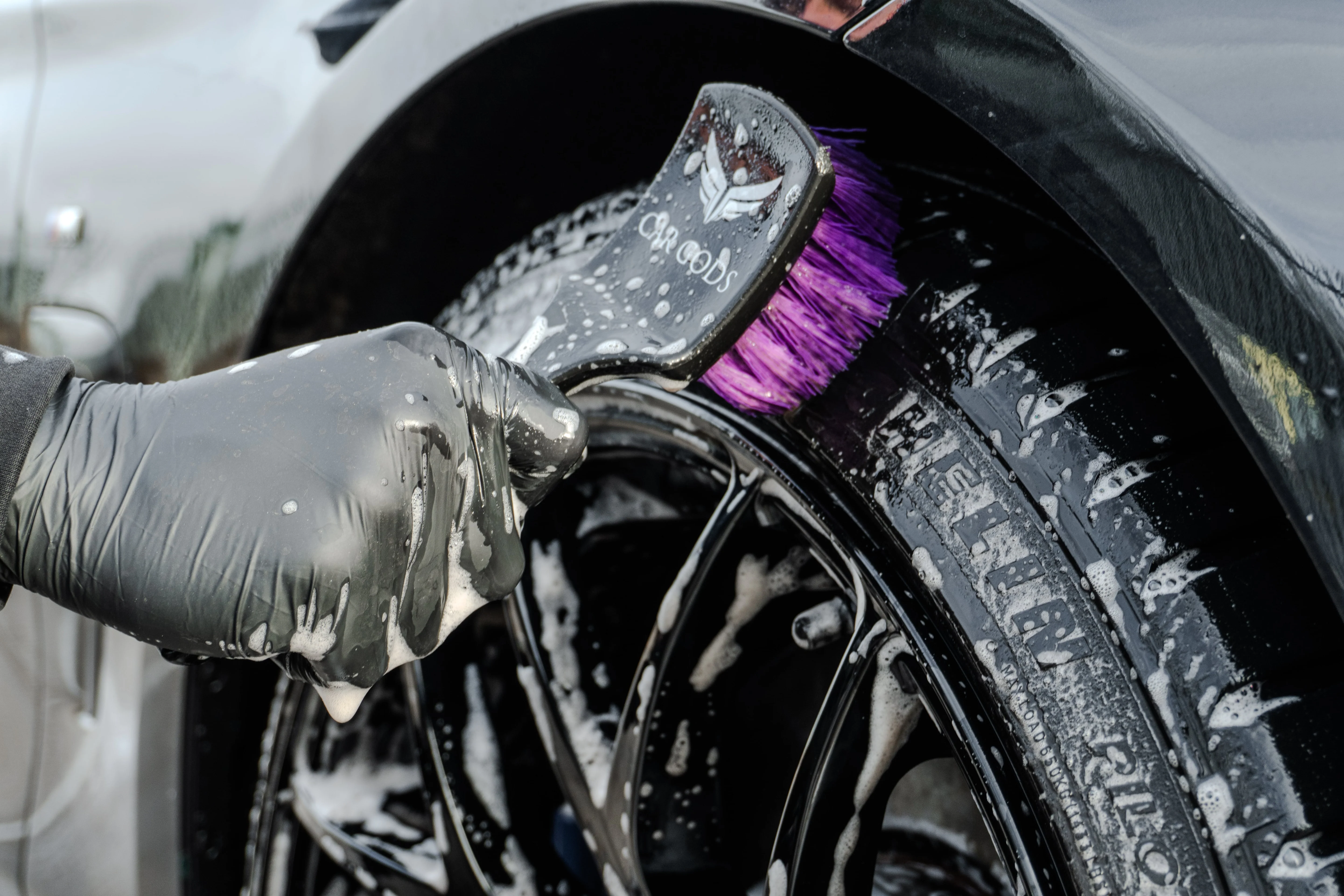 Premium Detail (Coupe/Sedan) (250$)