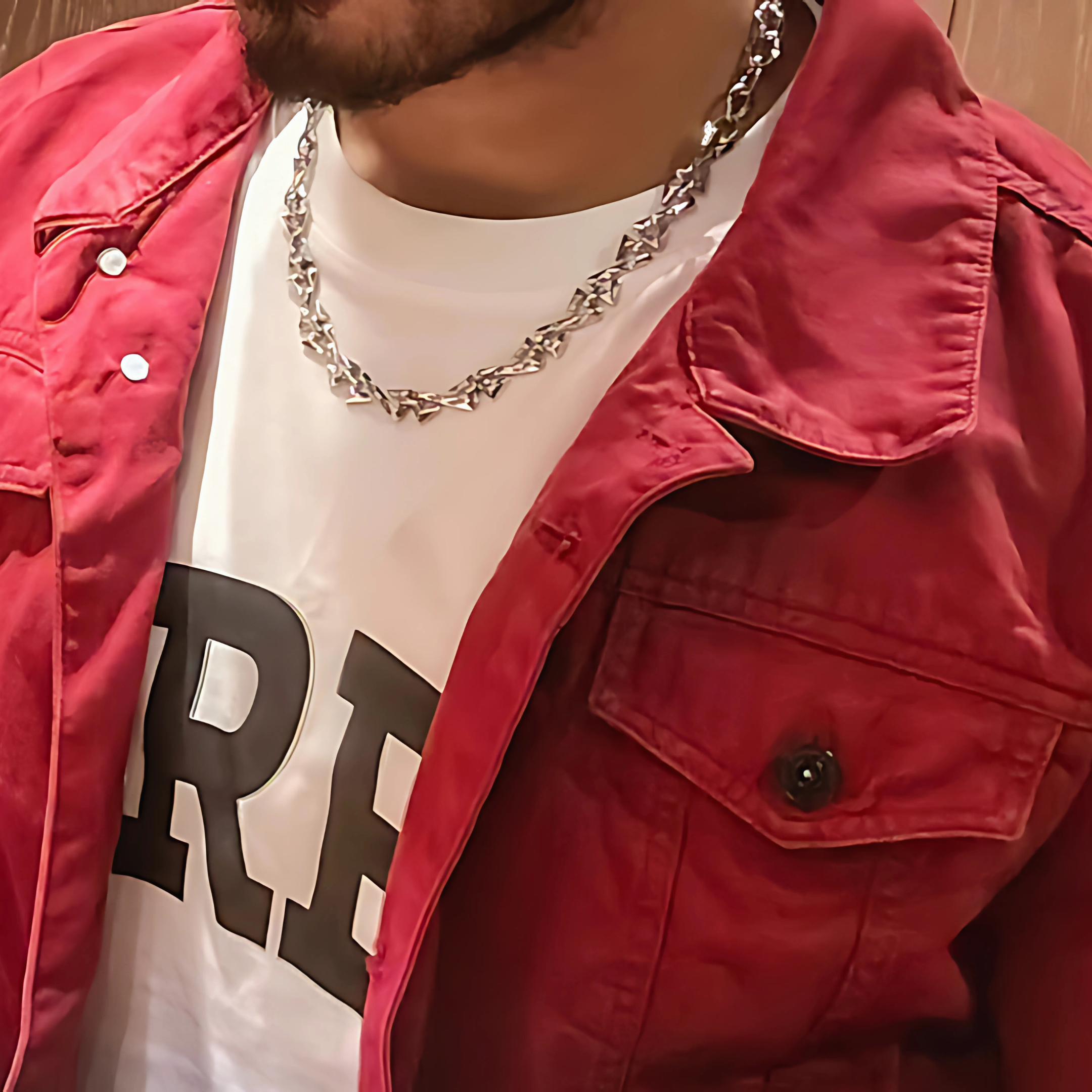 Infinite Link Neckpiece