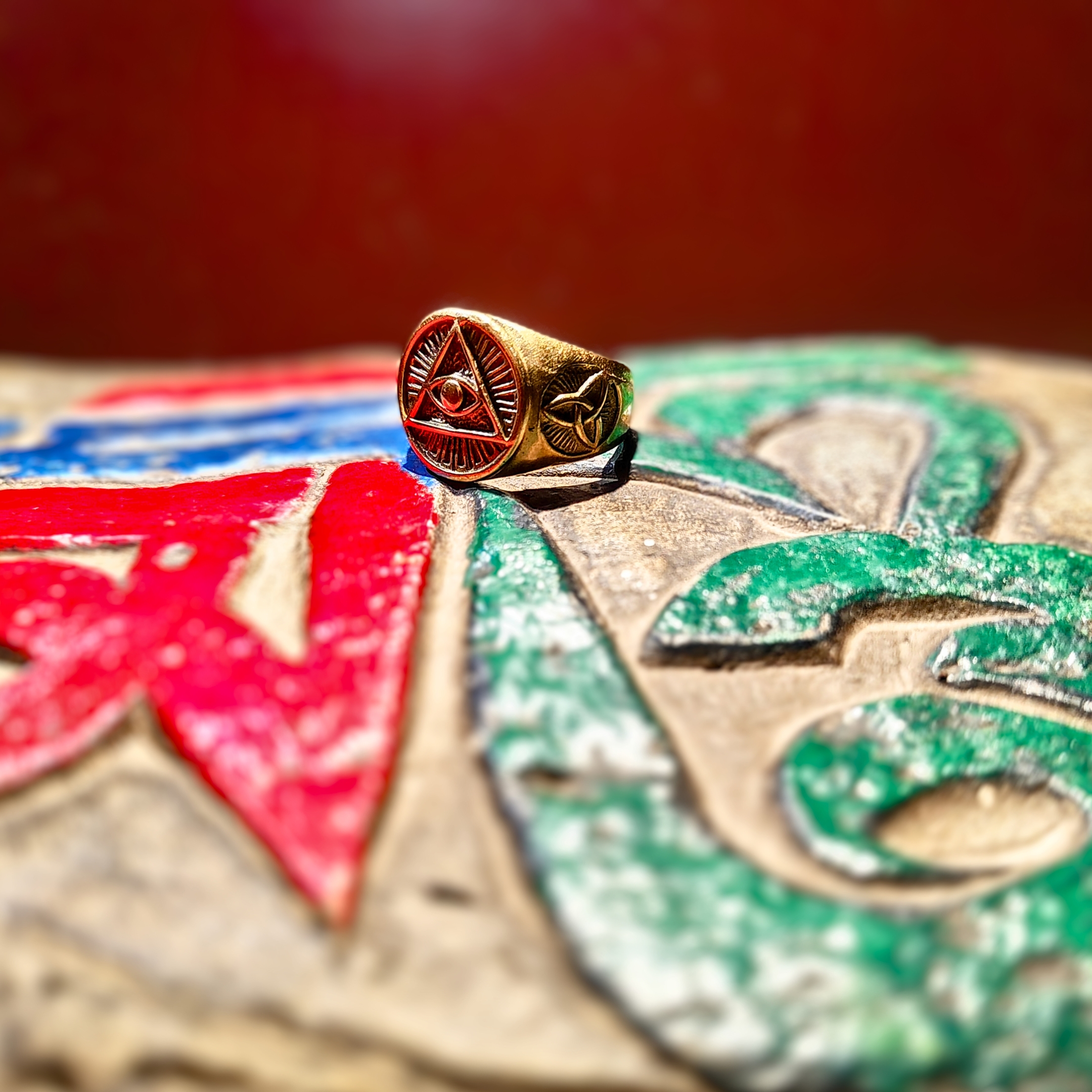 The Illuminati Ring