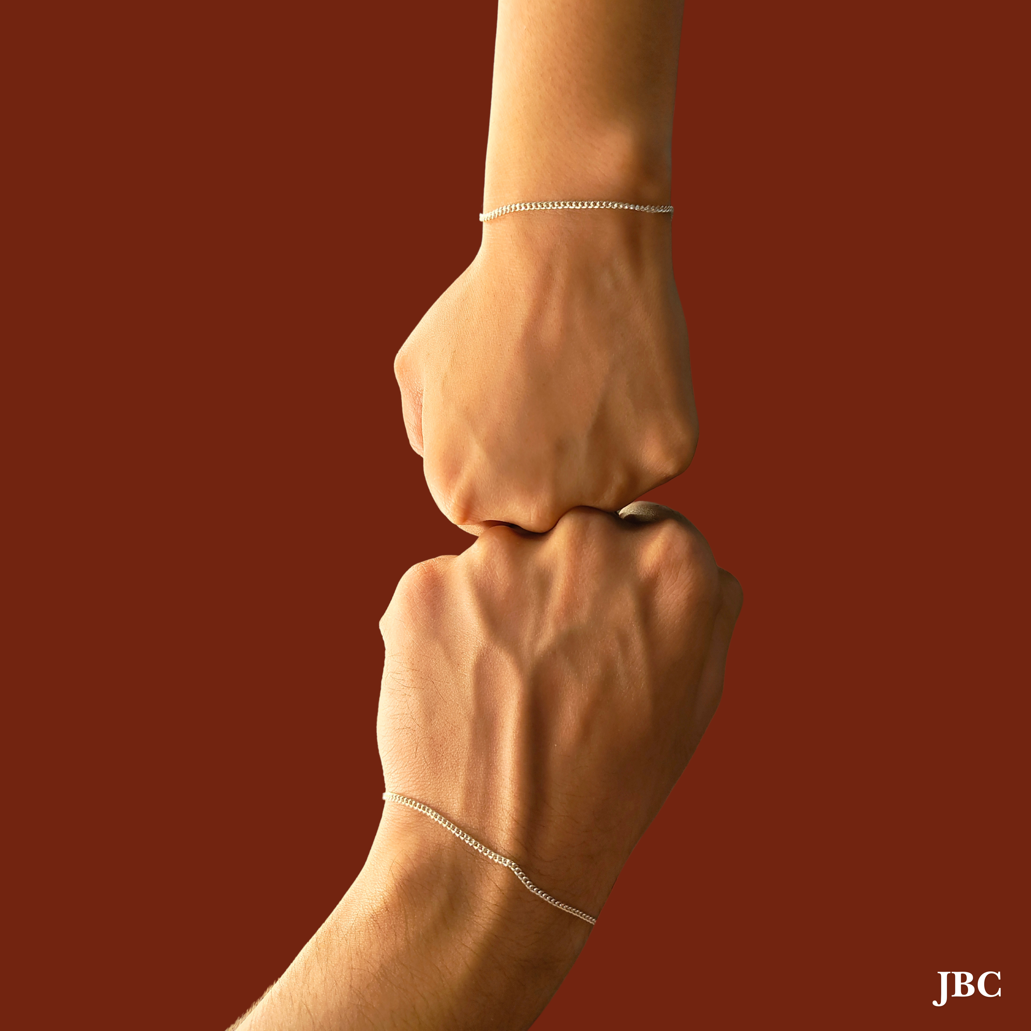 Sleek Chain Bracelet