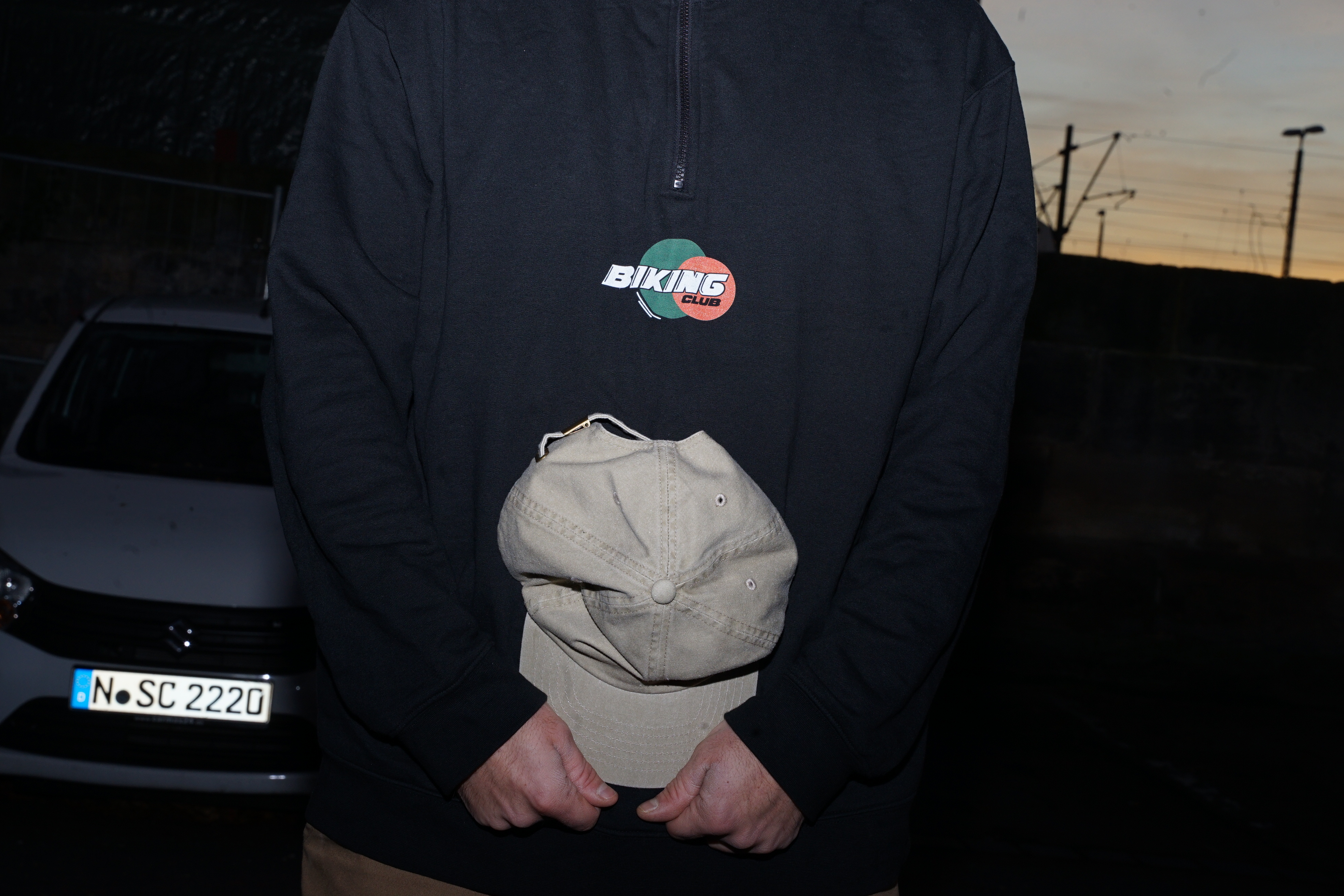 ZIP HOODIE