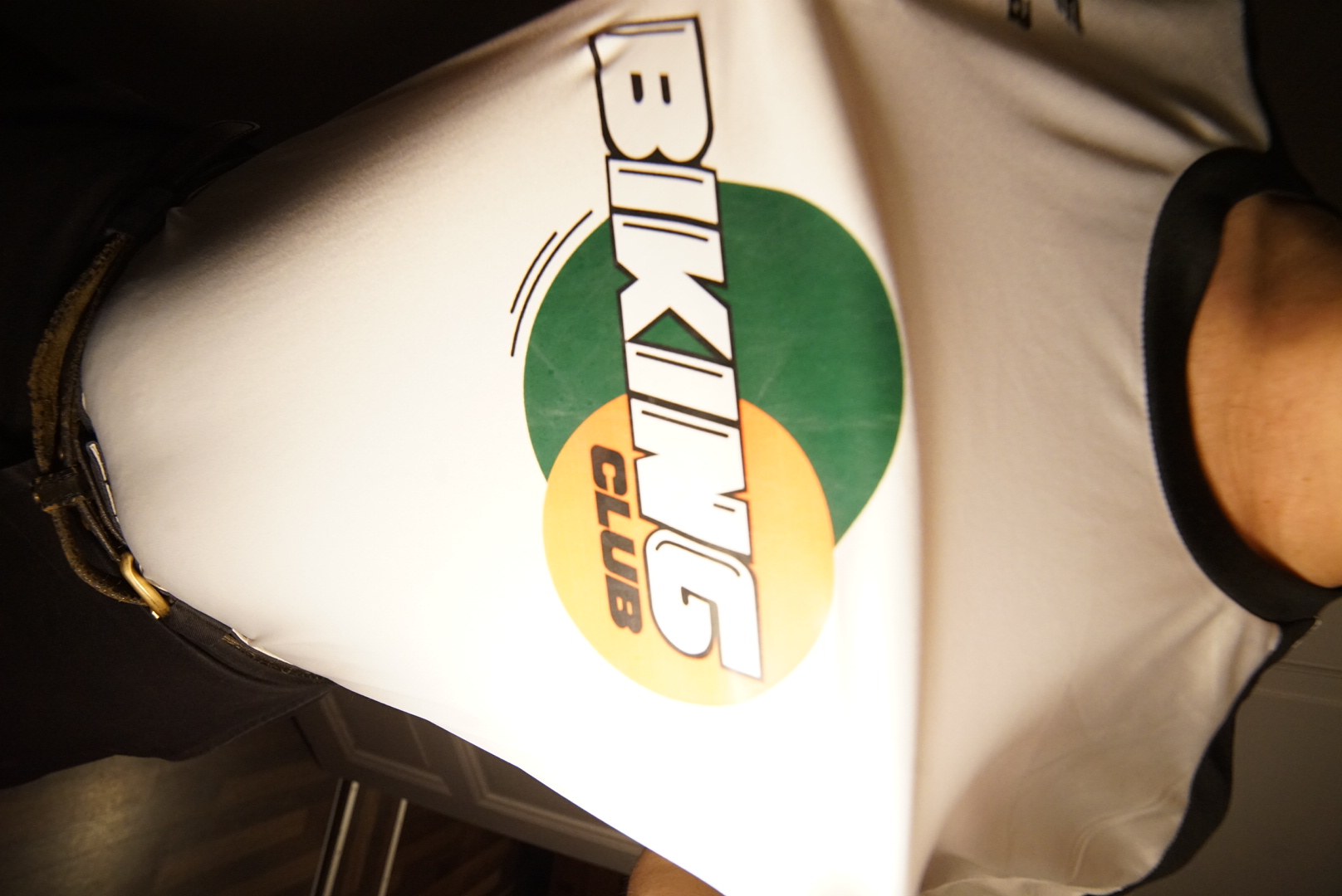 BIKING TRIKOT