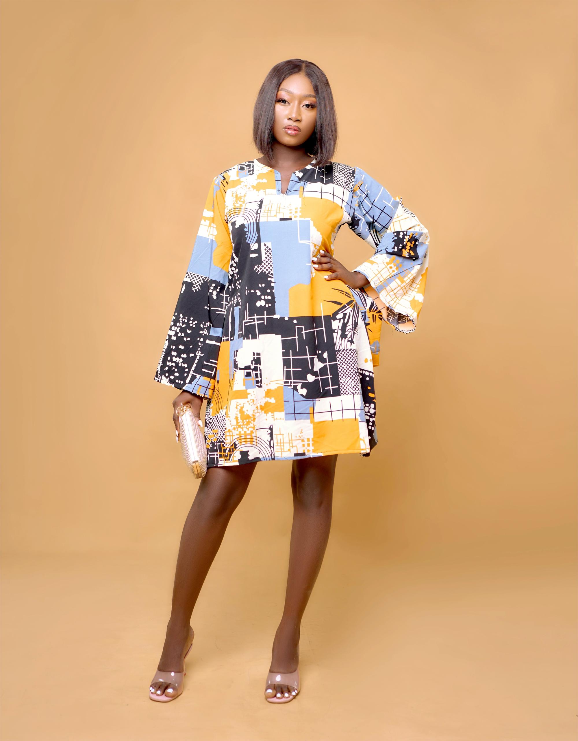 Robe à motifs géométriques