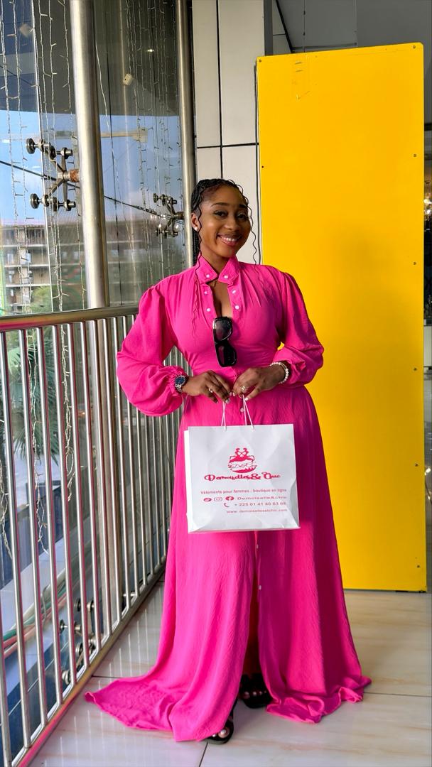Robe longue rose élégante