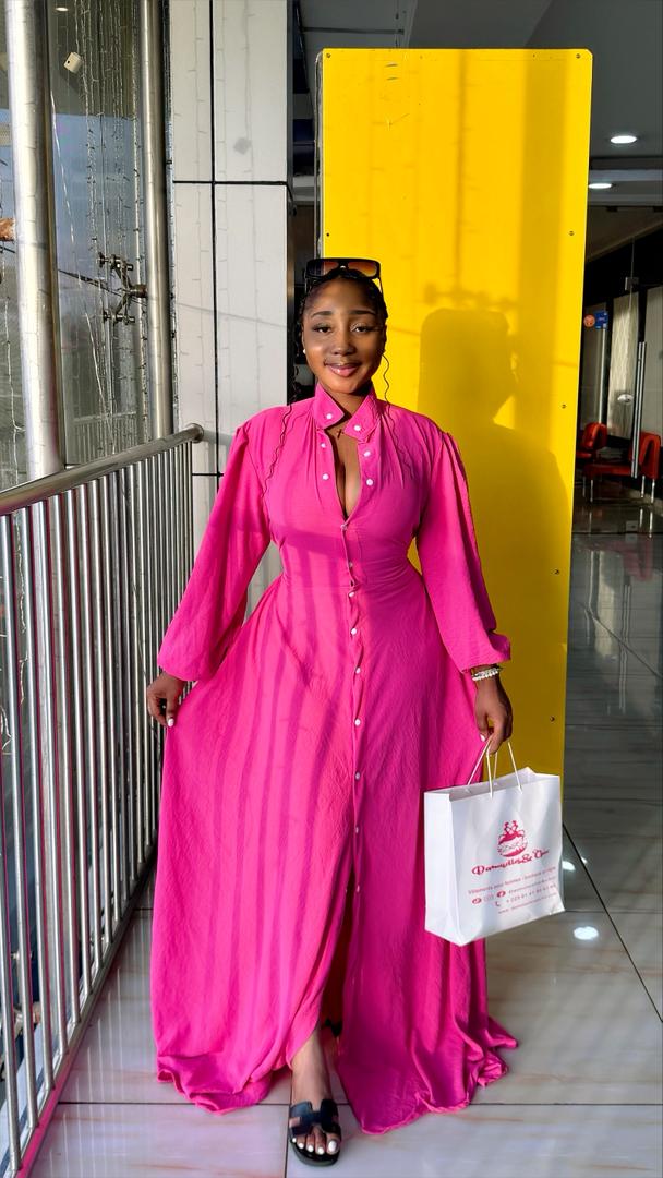 Robe longue rose élégante