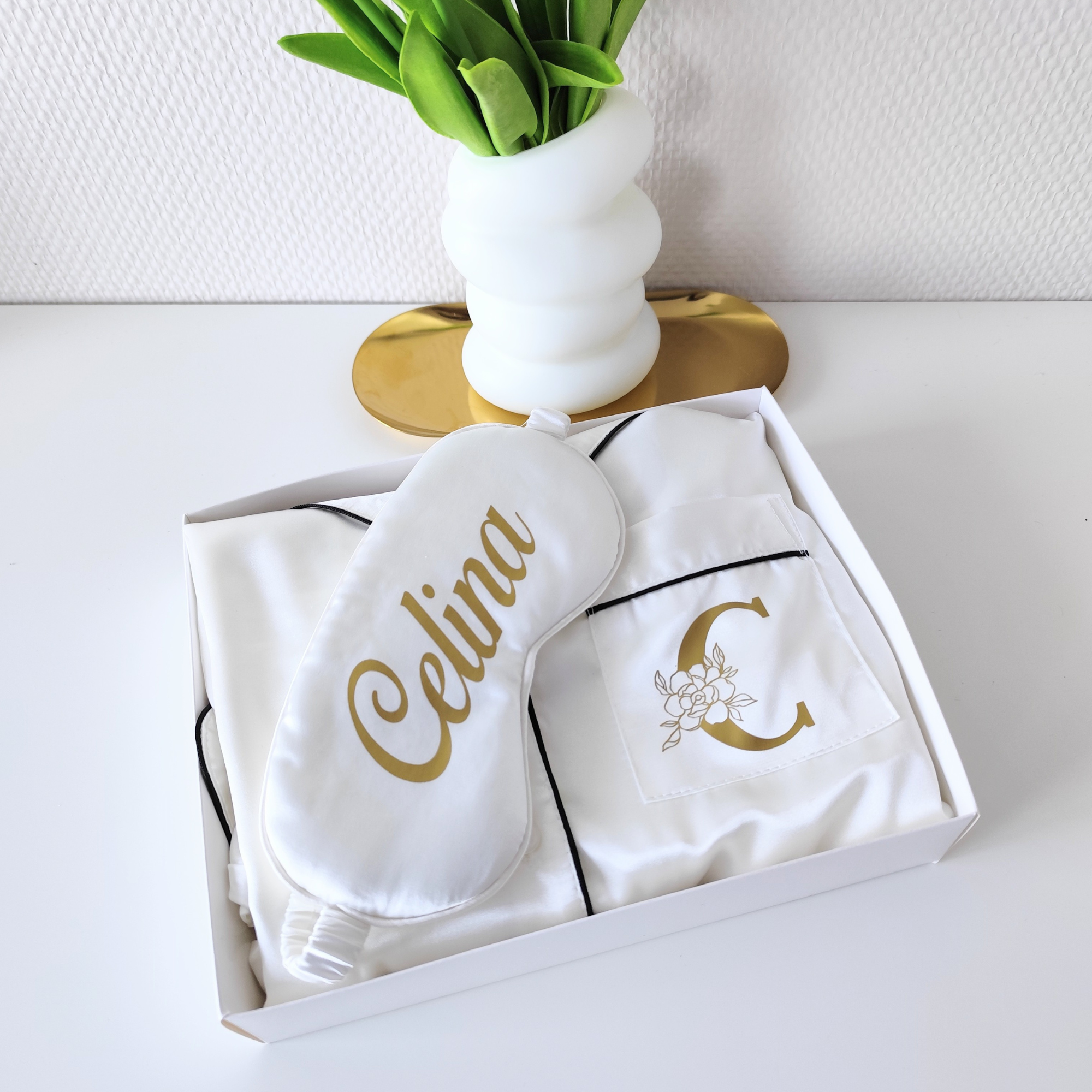 Coffret détente pyjama short et masque 