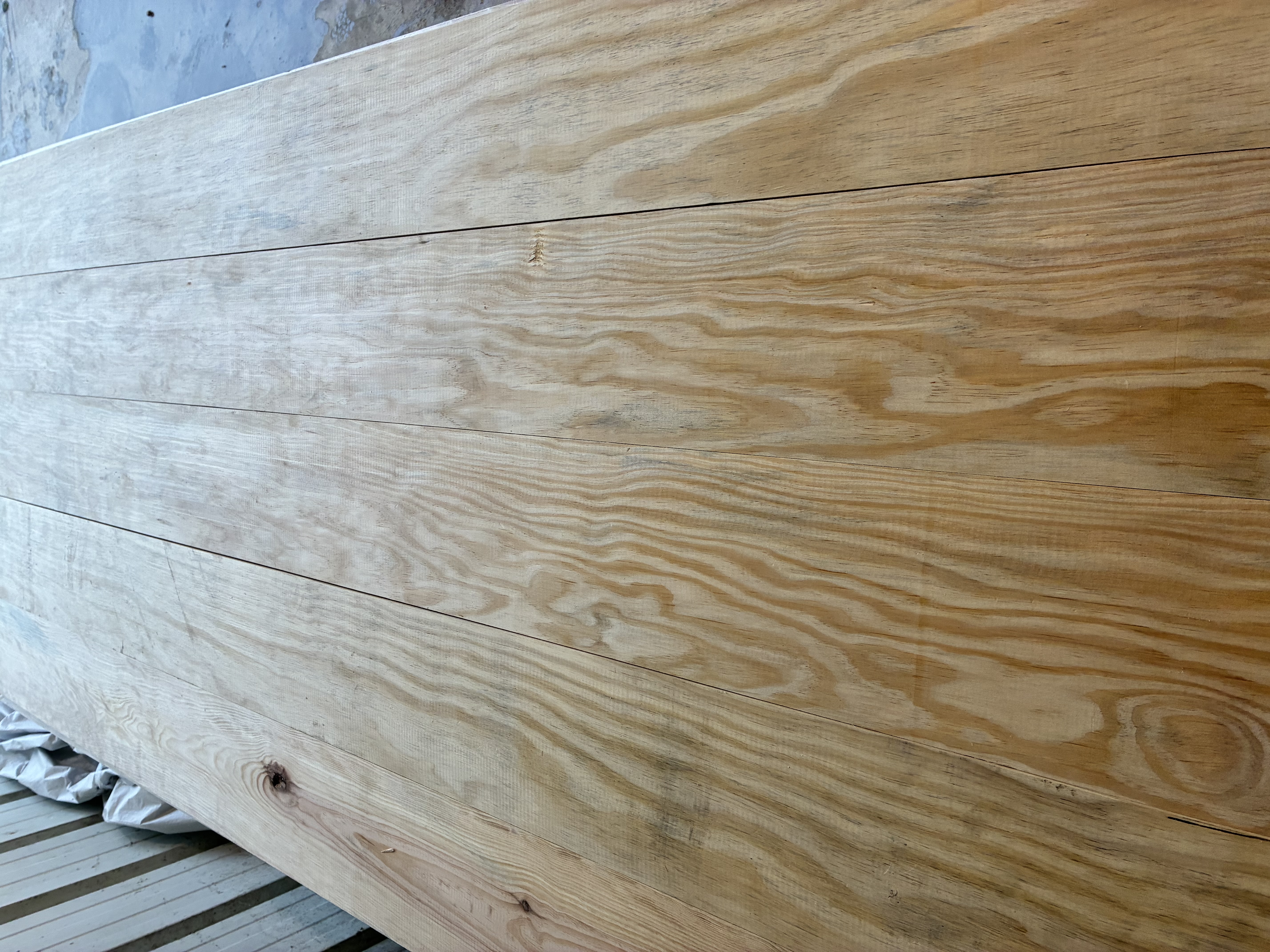 Plancher massif pin maritime ECO 23x180