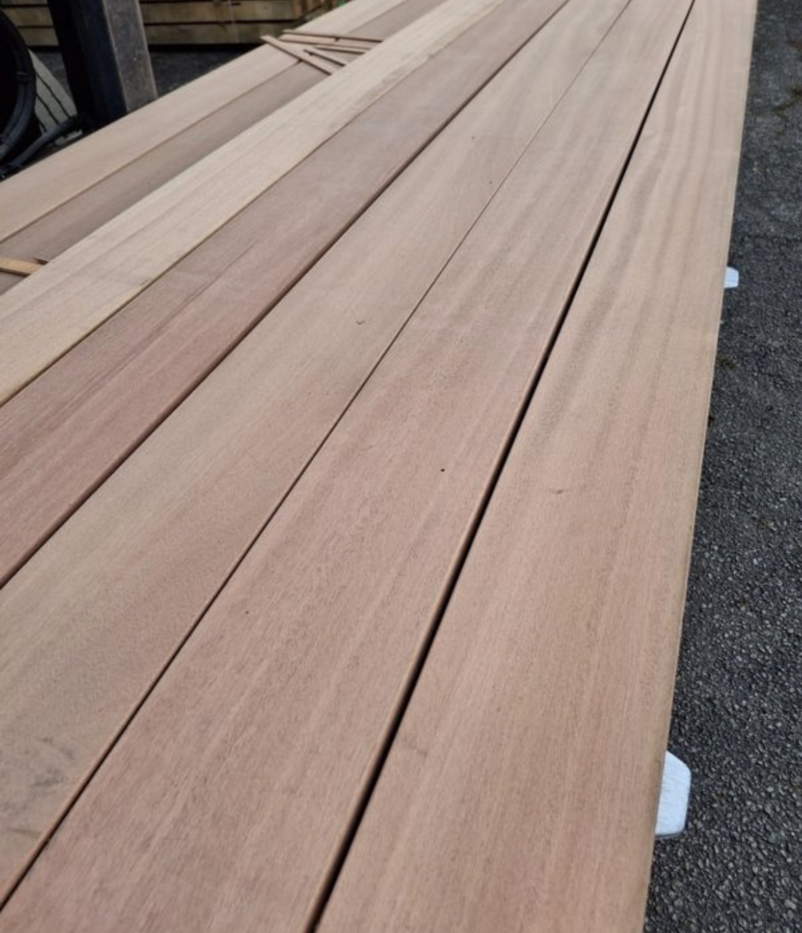 Lame terrasse bois exotique KAPUR 21x145 l 3,95