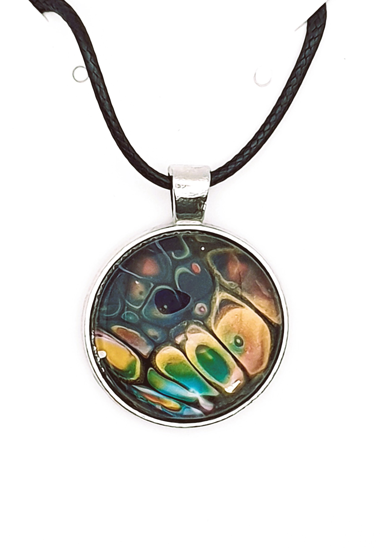 Glass Pendant – Flutterby