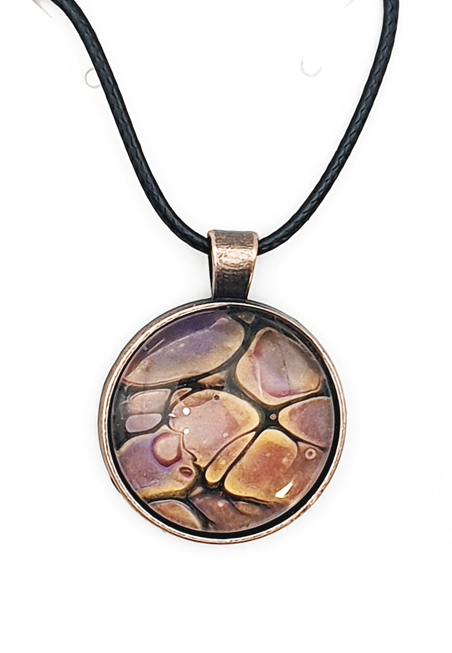 Glass Pendant – Pinot Noir