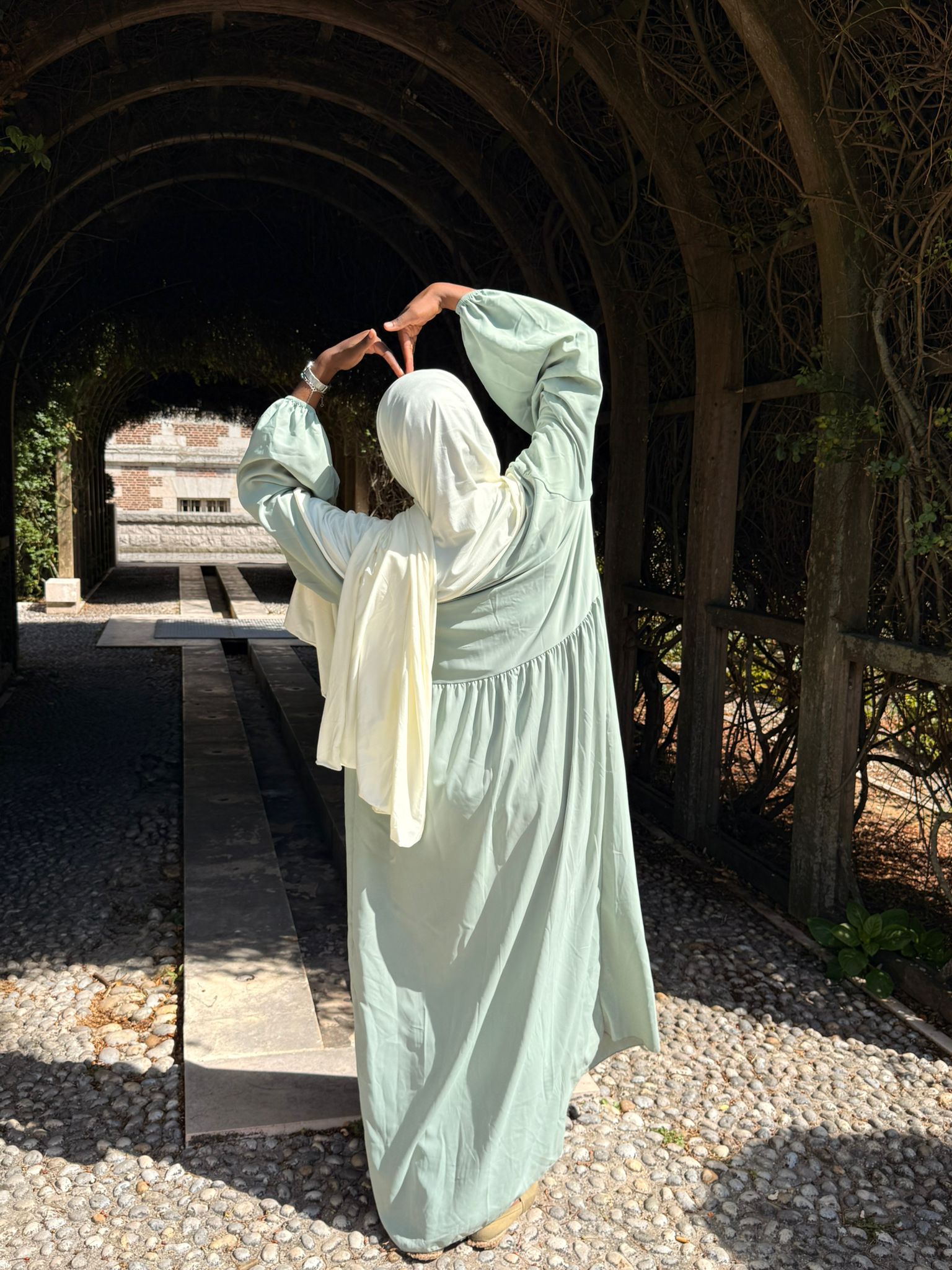 Abaya en Soie de Médine