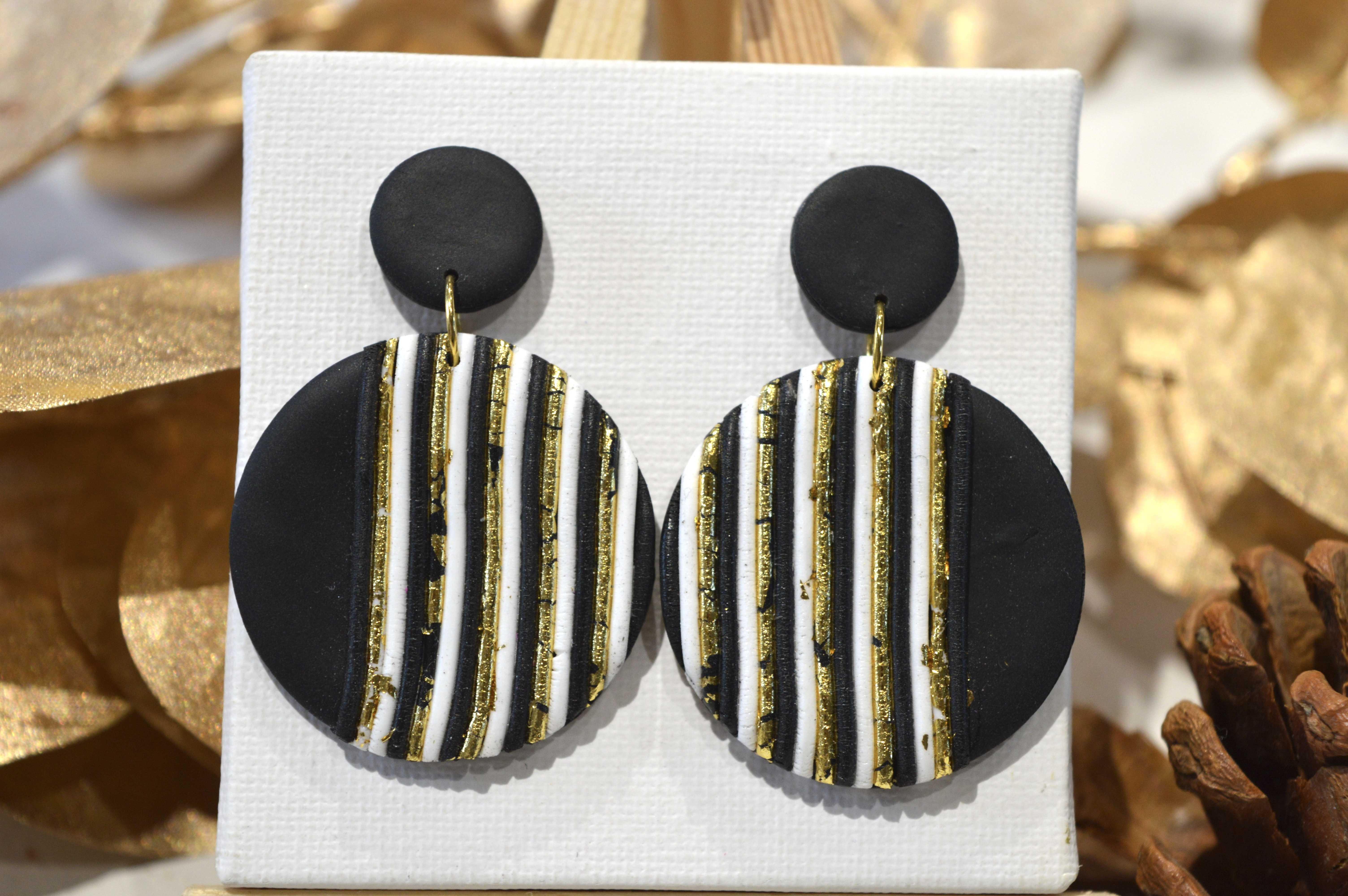Boucles d'oreilles rondes