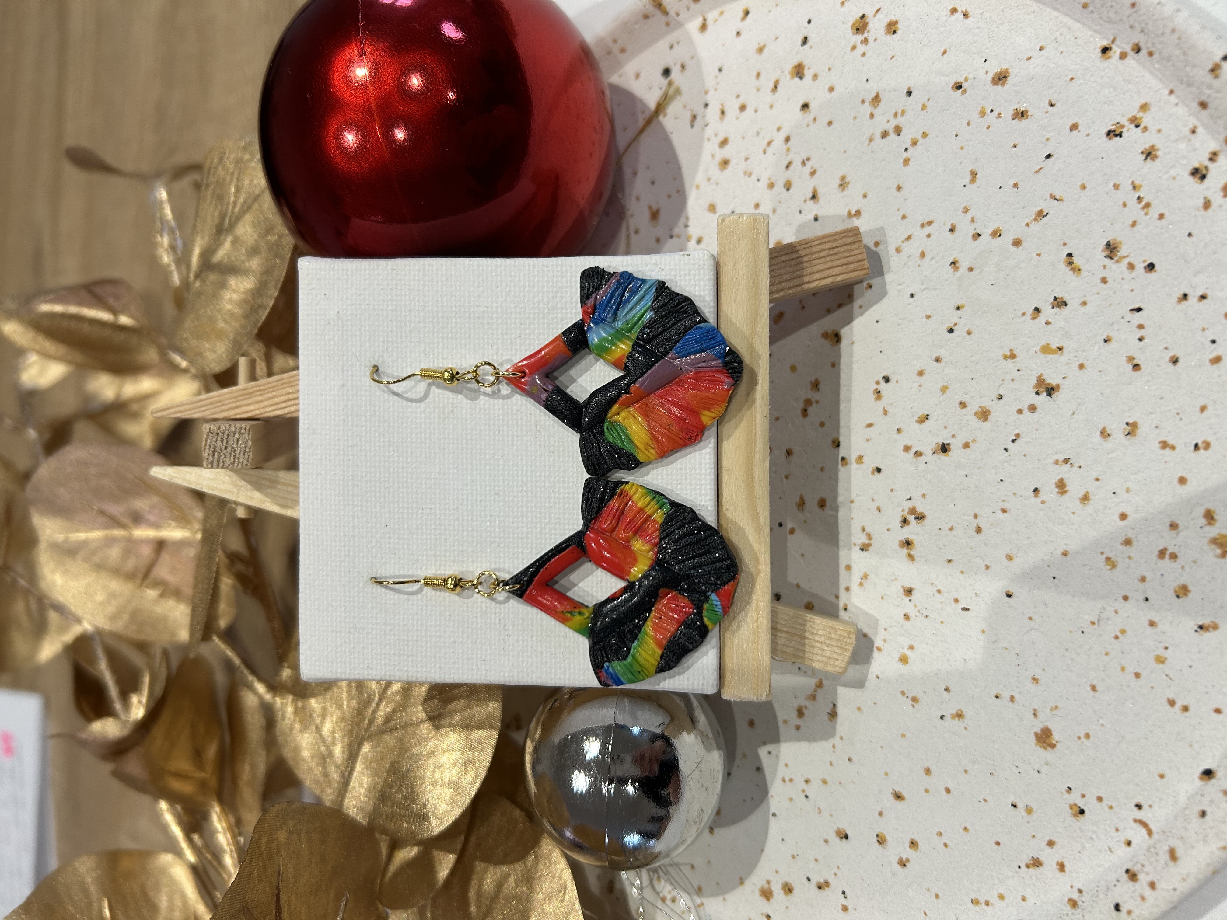 Boucles d’oreilles macramé scintillantes pailletées