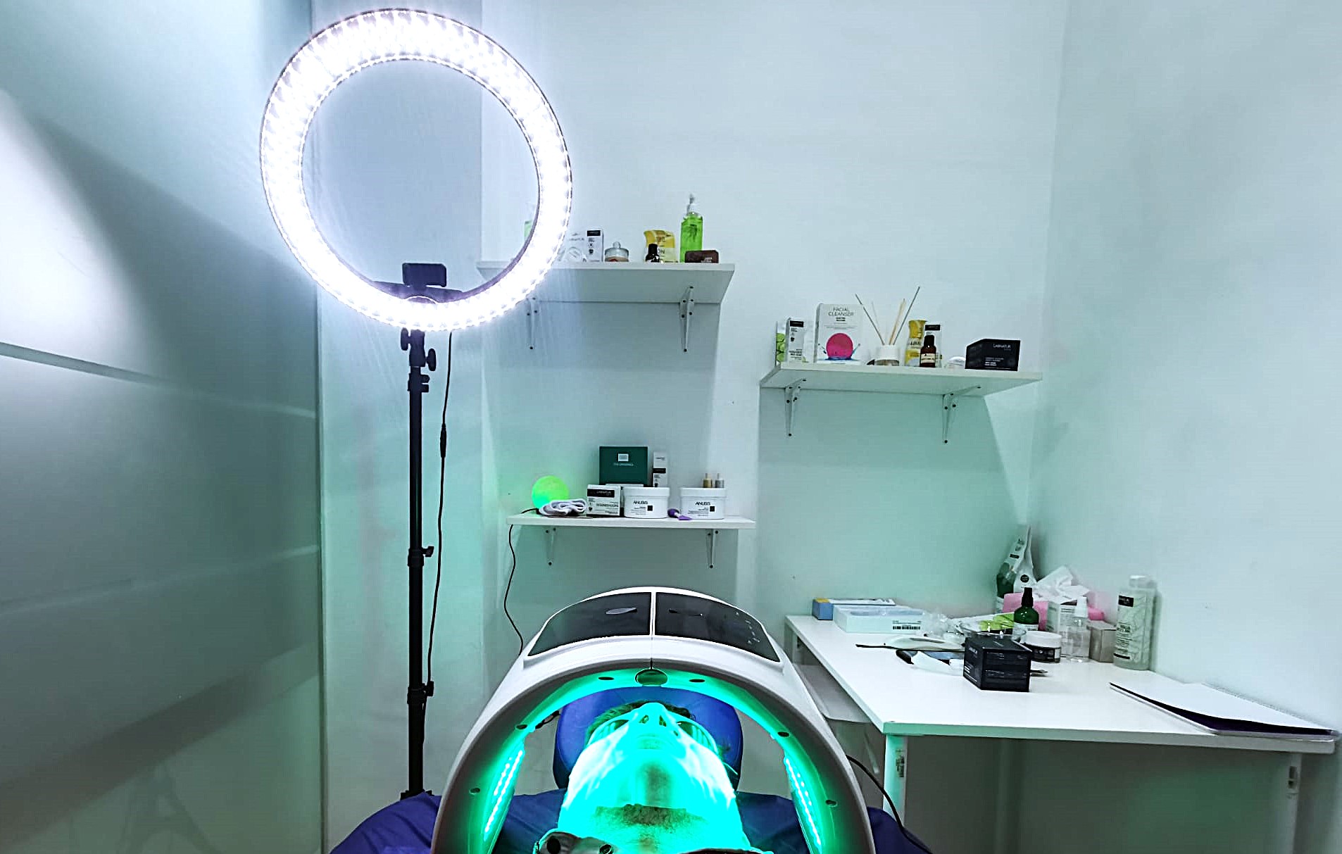 Bono 2 + 1 Sesiones Tratamiento Facial Piel de Diamante