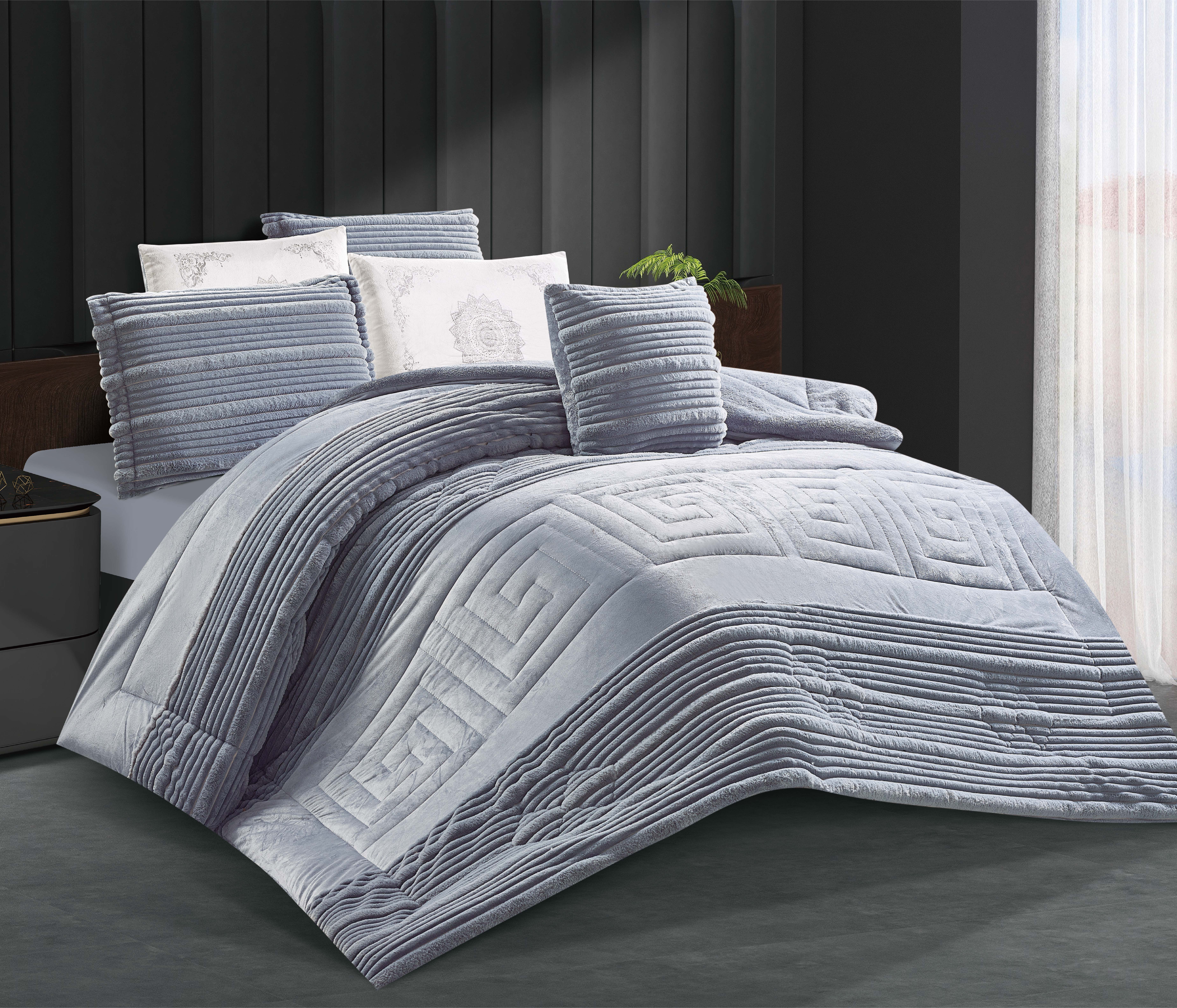 Plush or chenille-like fabric