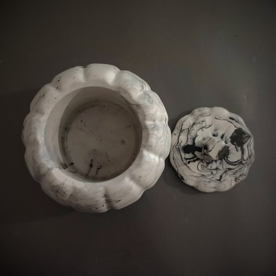 Décoration • Jesmonite