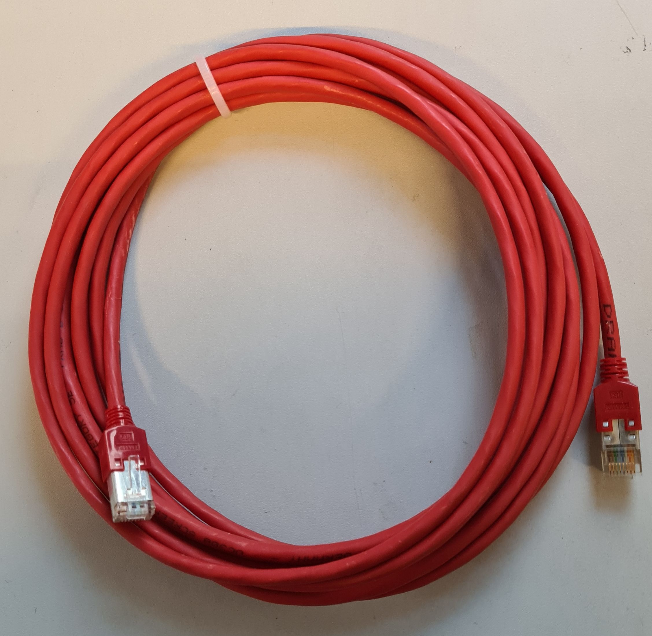 Netzwerkkabel CAT 5e Patchkabel Netzwerkkabel RJ45 LAN DSL Ethernet 5m