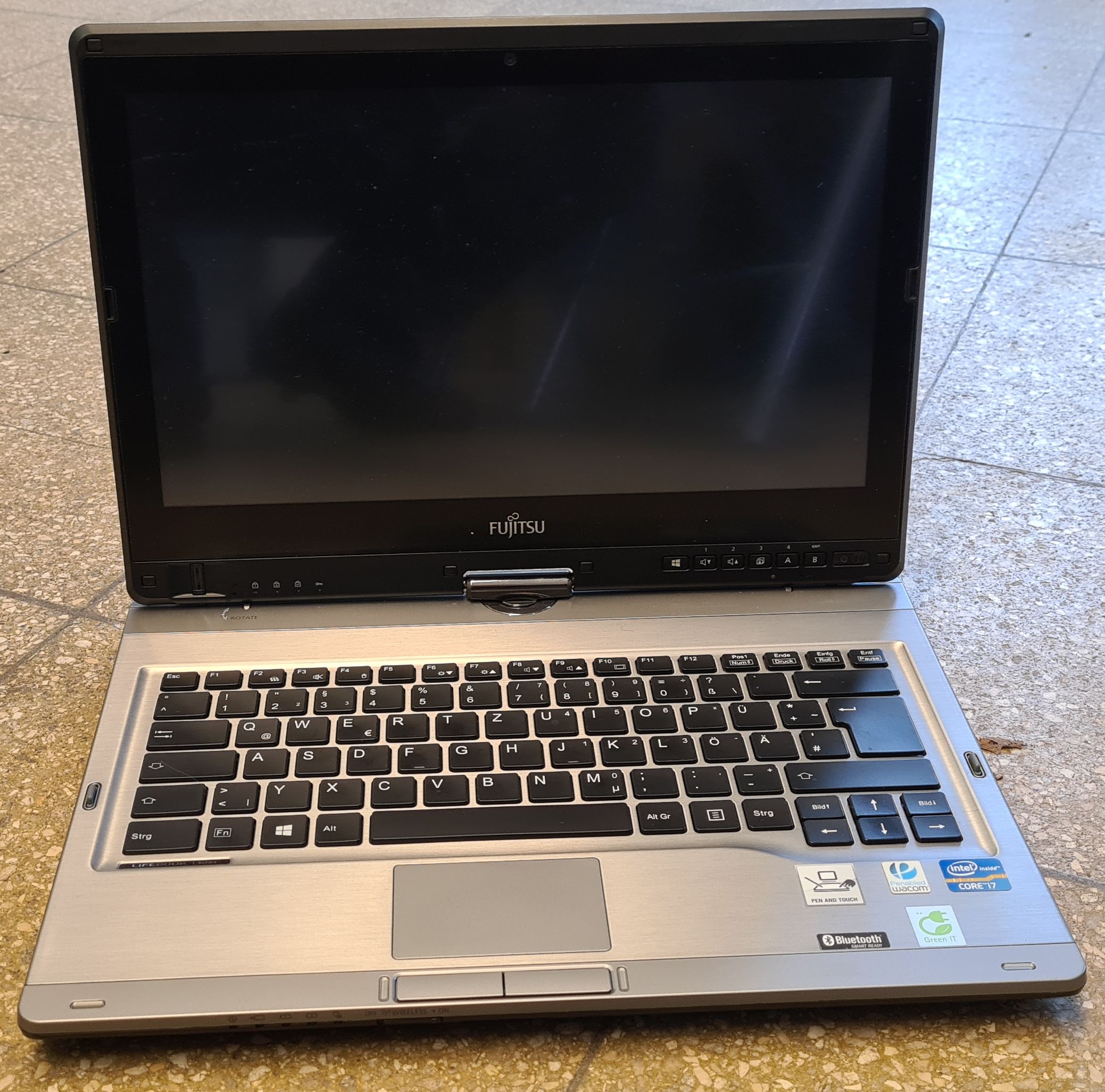 Notebook Fujitsu Lifebook T902