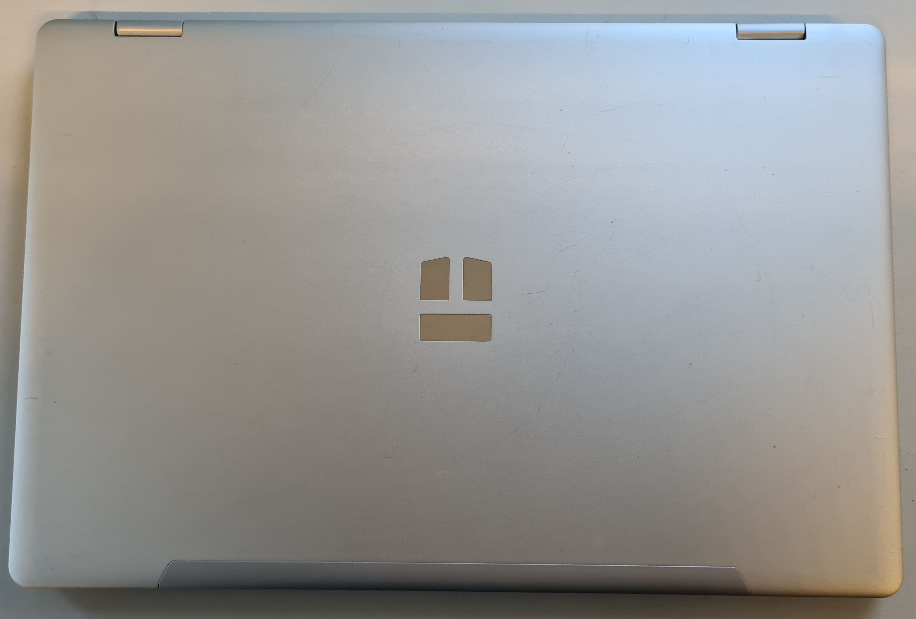 Netbook TRAKSTOR C13 LTE 