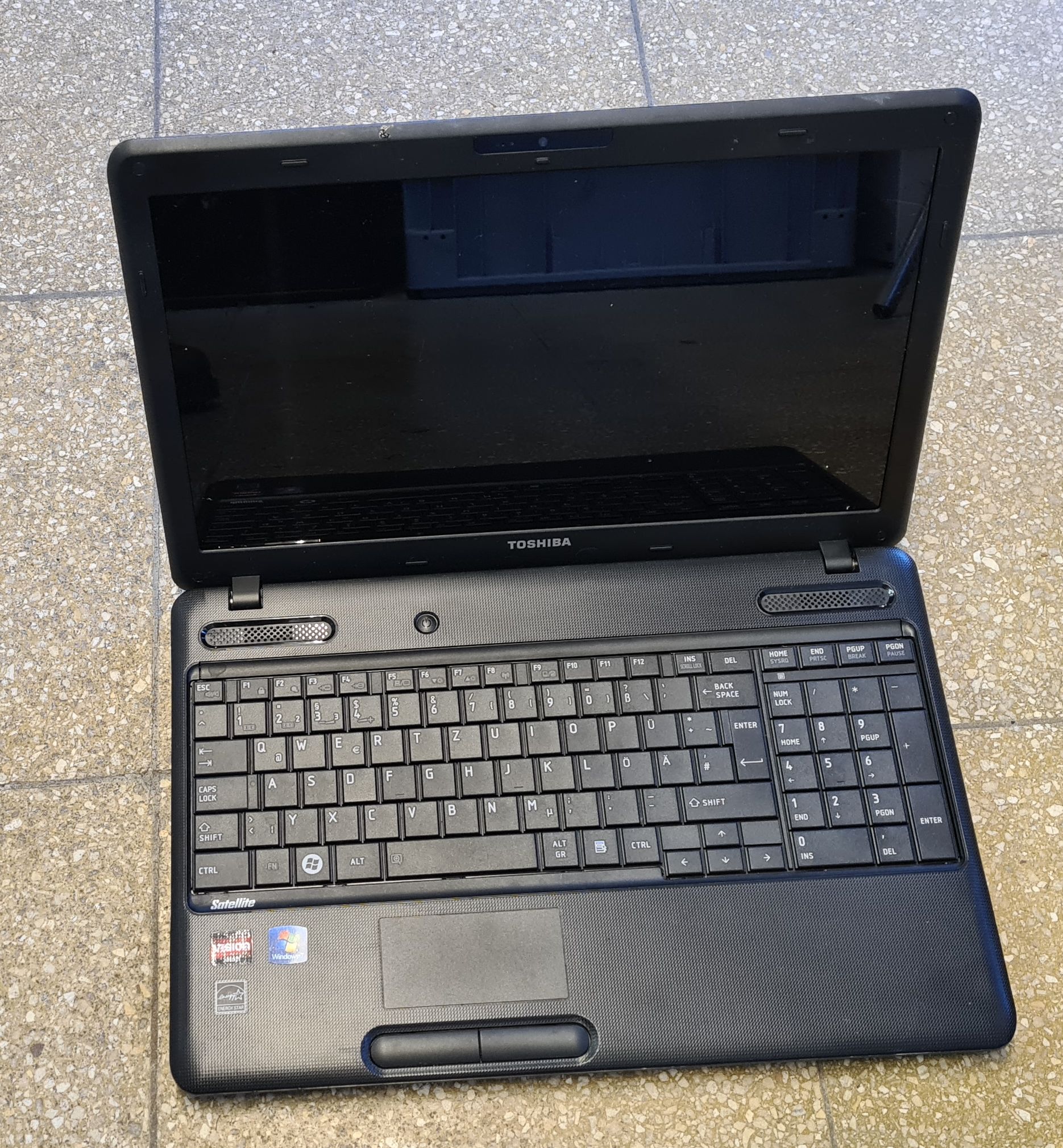 Notebook Toshiba Satellite C660D-14E