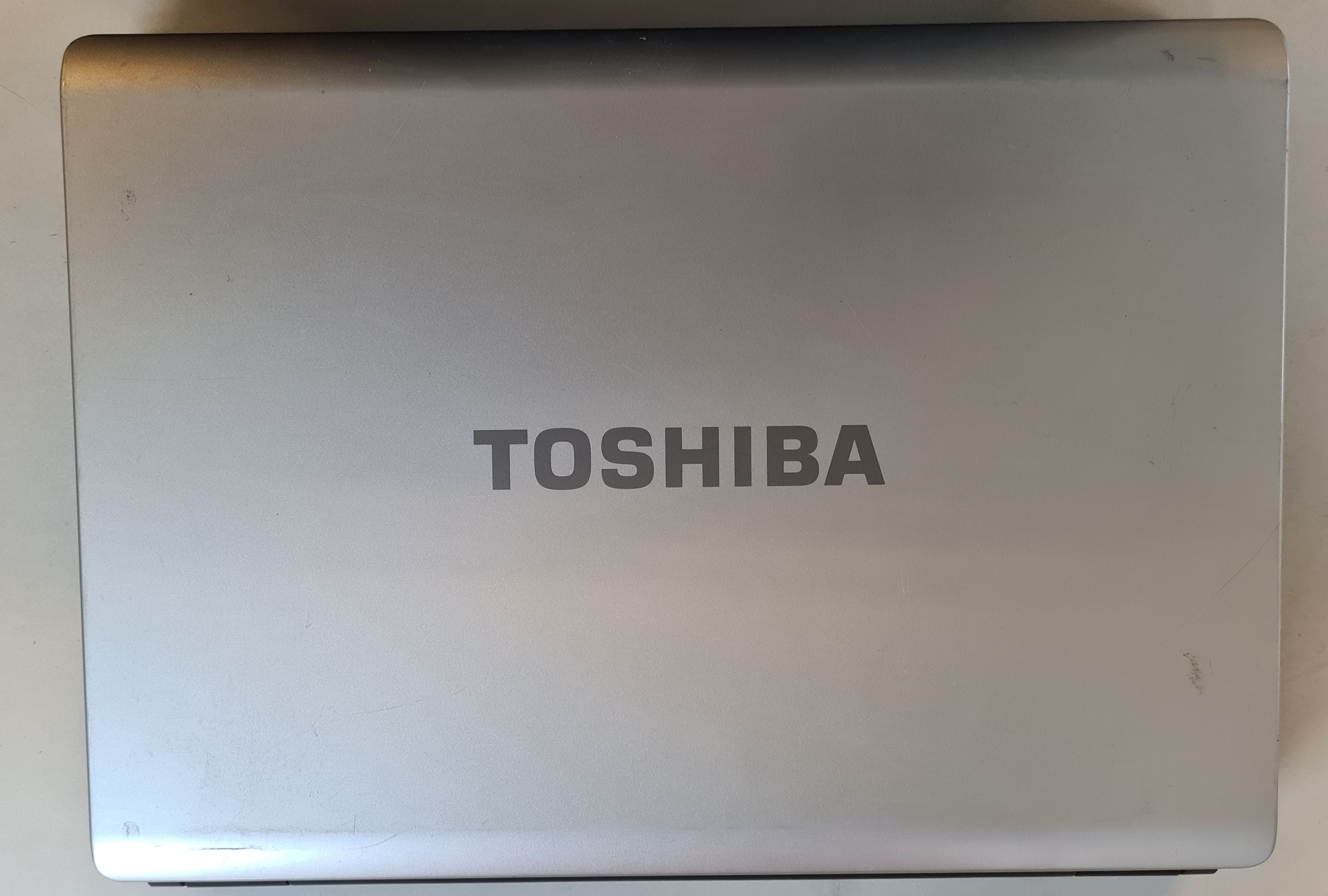 Notebook Toshiba Satellite L350-16S