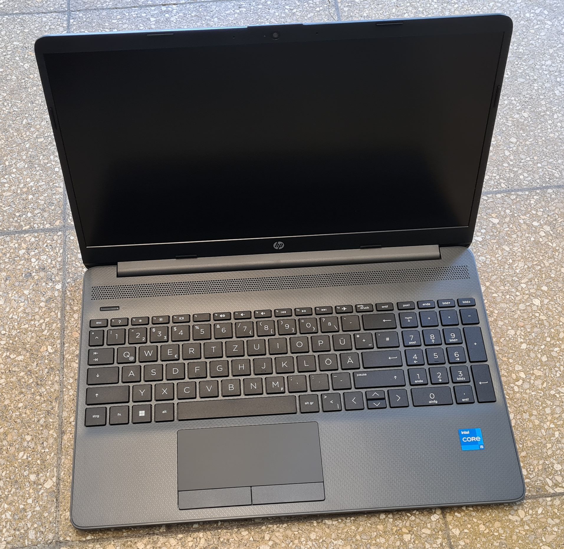 Notebook-HP 250 G9 i5-1235U 16GB 512SSD W11Home