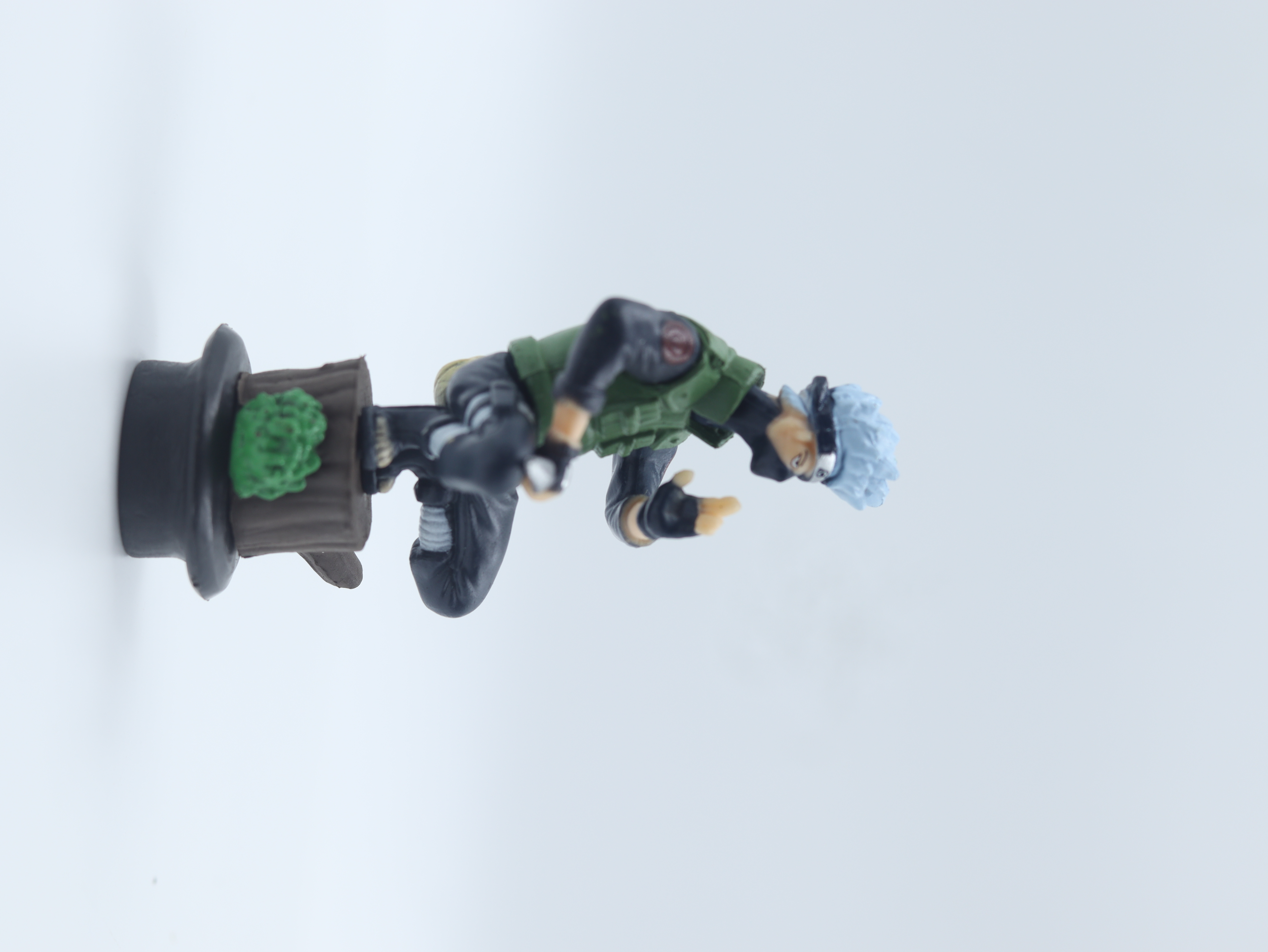 Kakashi Hatake Sitting Mini Action Figure 