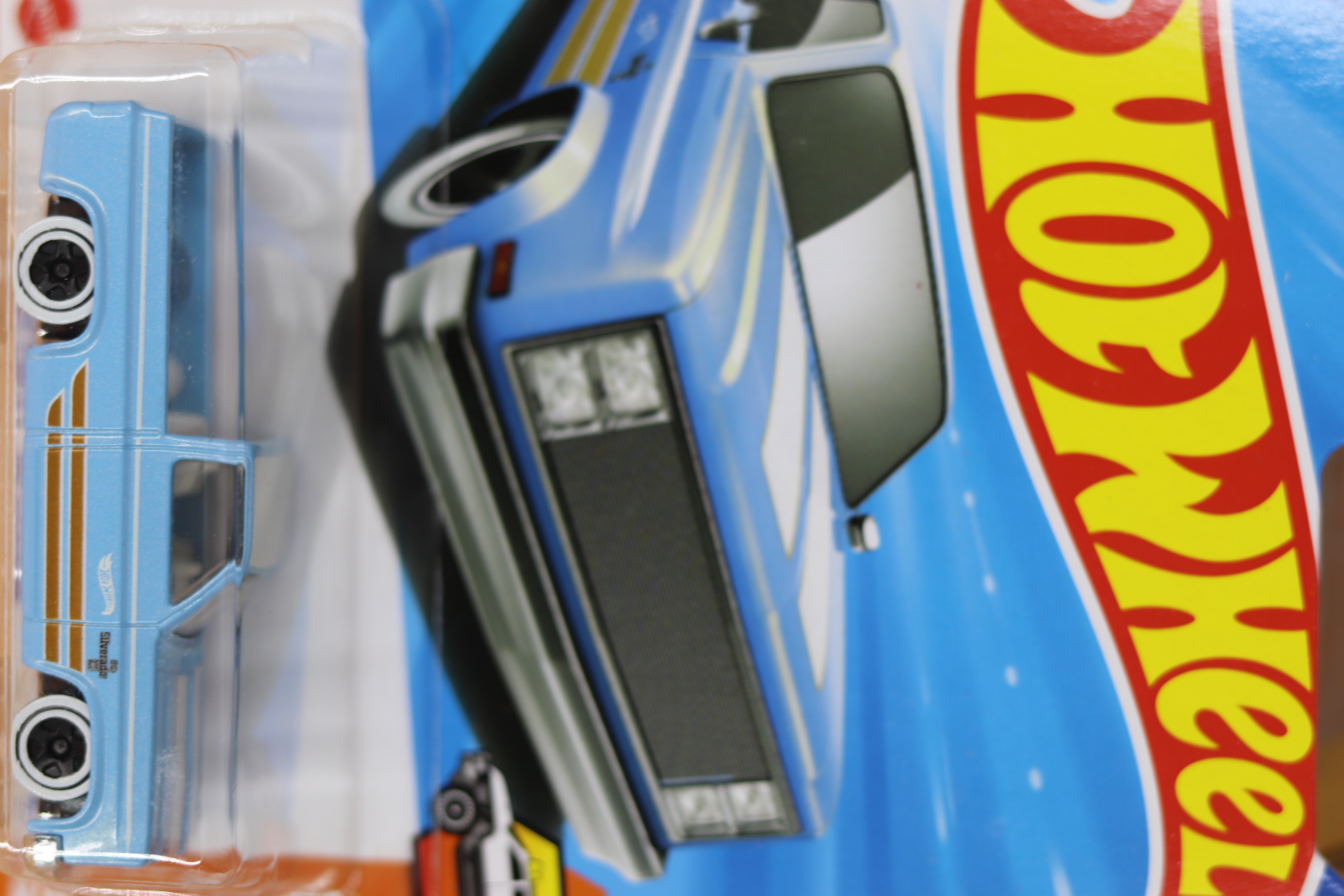Hot Wheels '83 Chevy Silverado