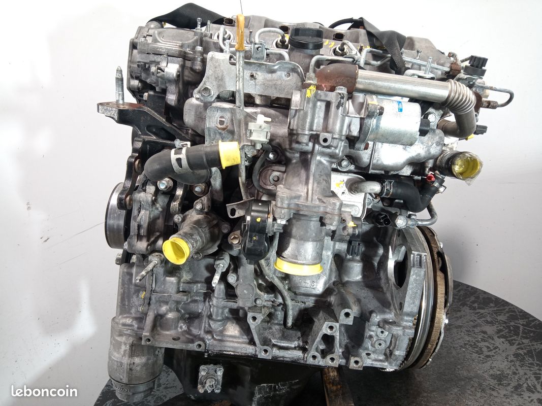 MOTEUR TOYOTA 2AD-FTV