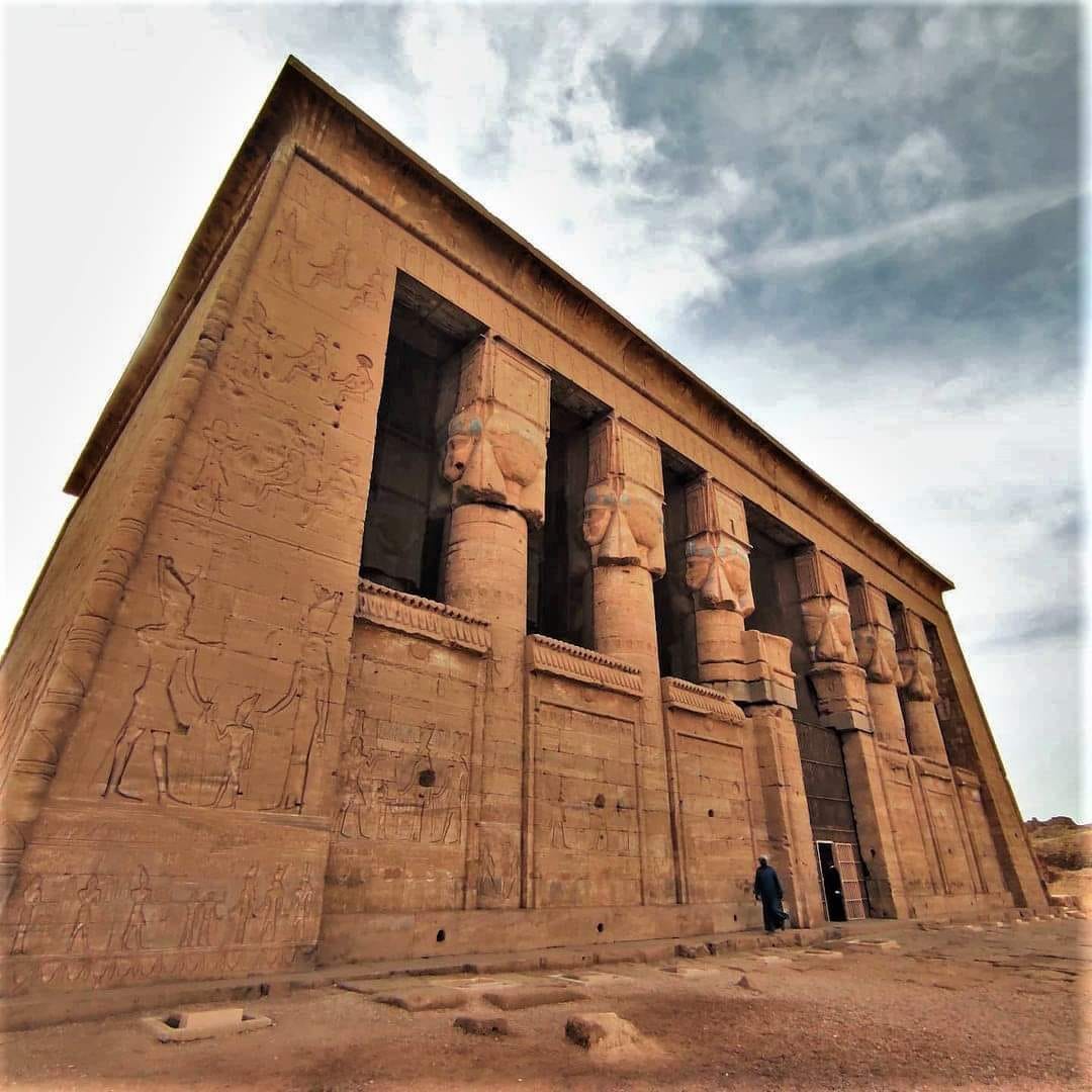 Экскурсия Из Хургады в Дендеру и Абидос