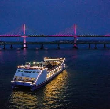 Coral Queen Dinner Cruise