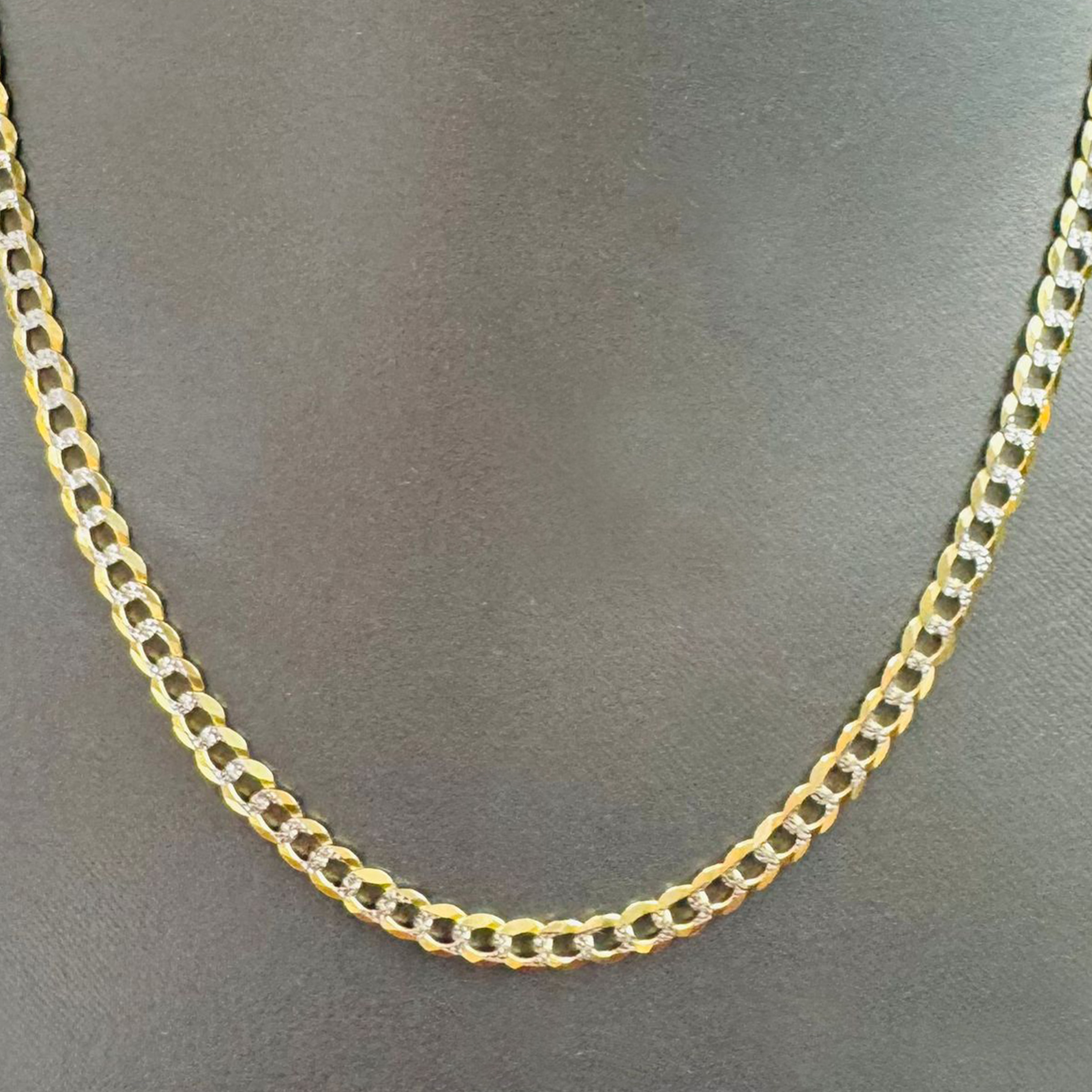 Cadena Cubana Solida 5mm Oro con Centro Plateado 18" 14K