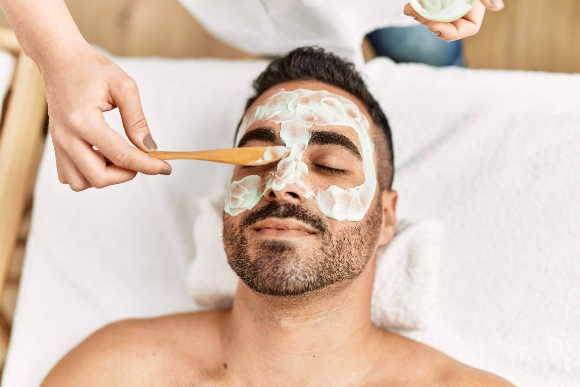 🧖‍♂️ Limpieza Facial y Exfoliación para Caballeros