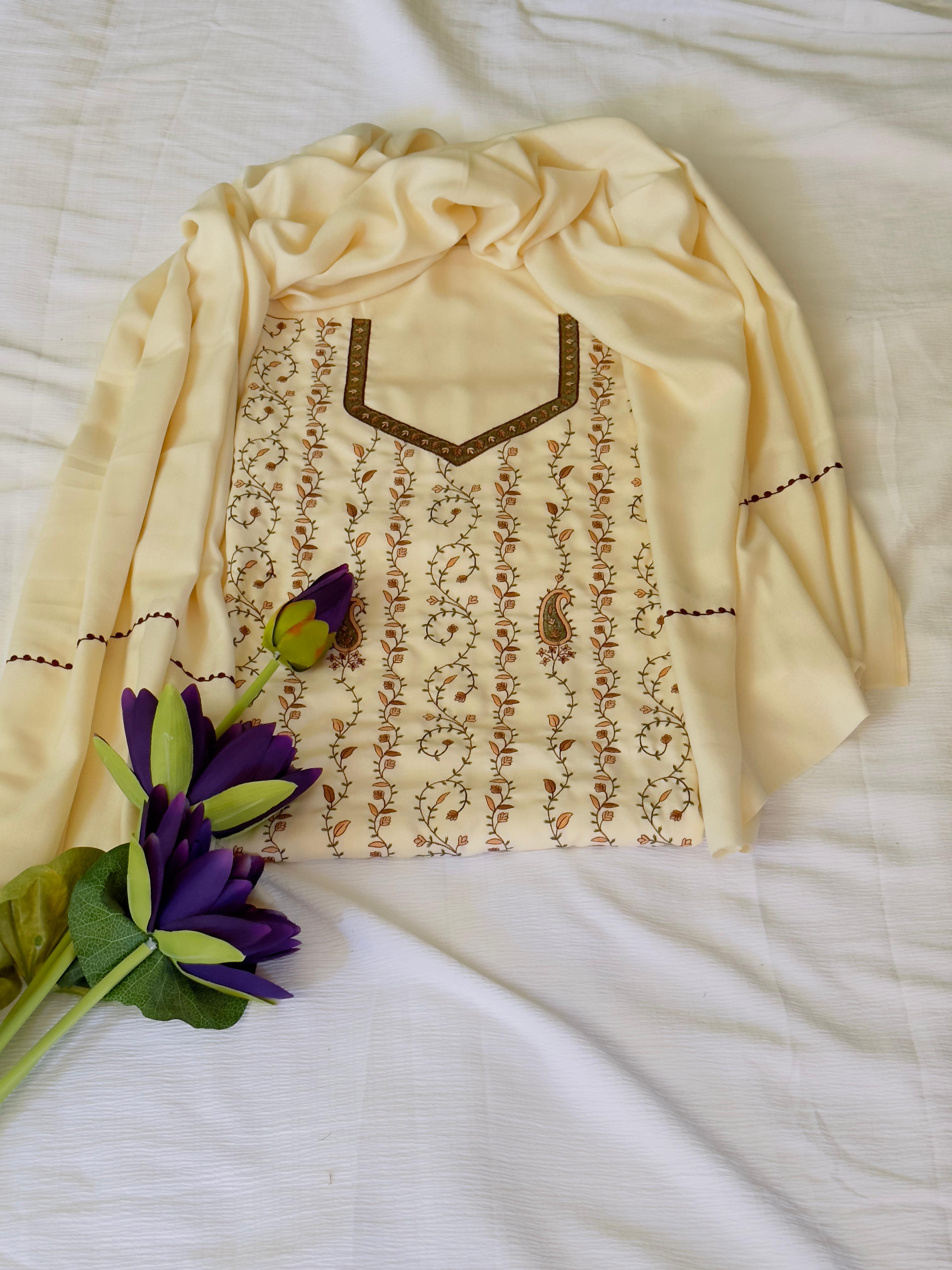 GULDOZI - Floral Embriodery Essence